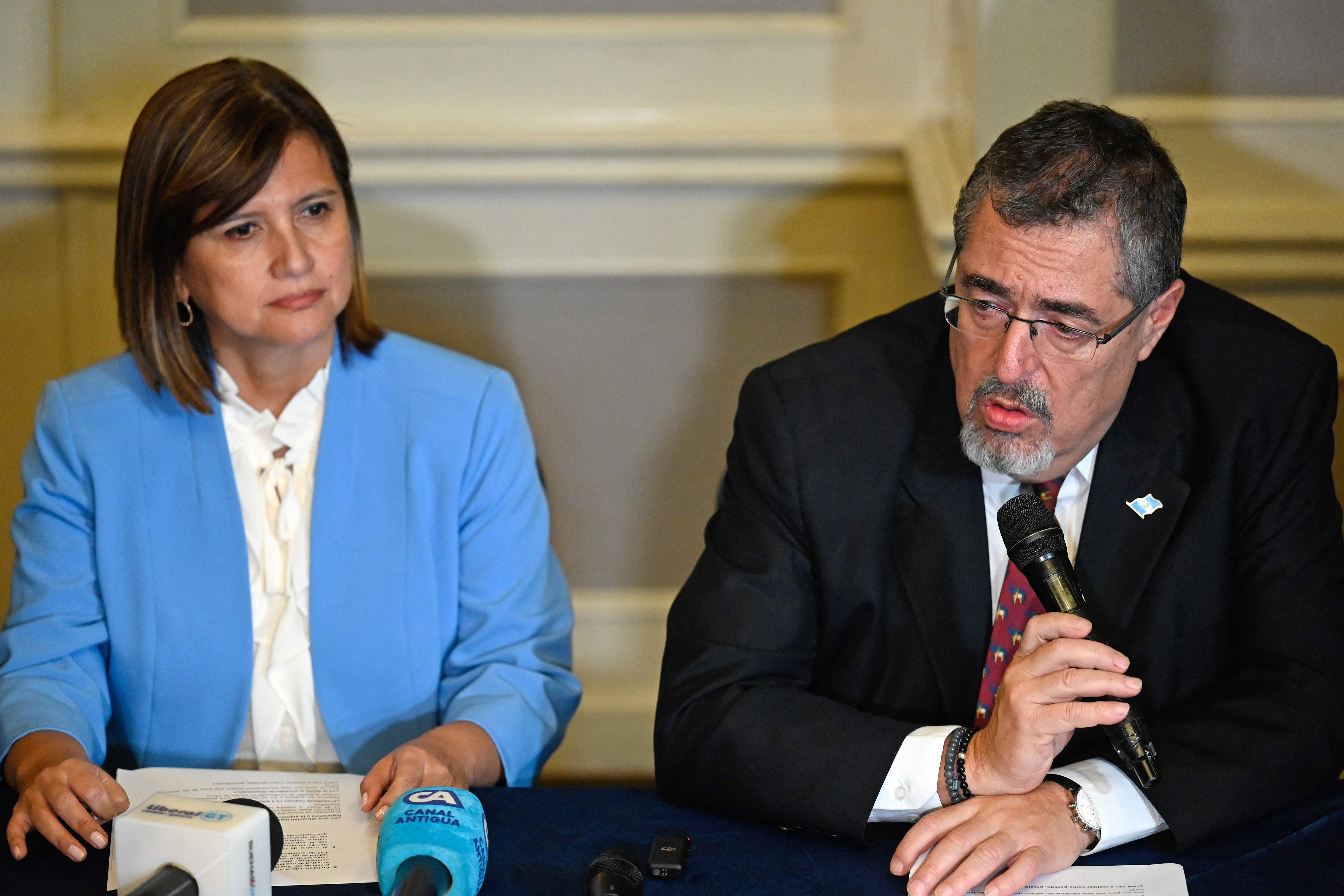 Bernardo Arévalo y Karin Herrera fueron electos presidente y vicepresidenta de Guatemala para el periodo 2024-2028. (Foto Prensa Libre: AFP)