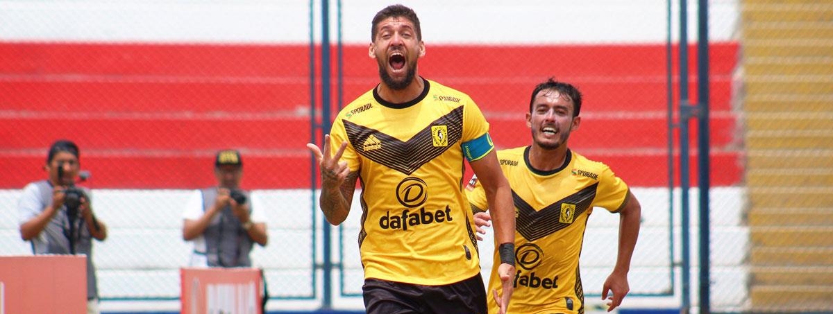 Municipal apuesta a que Leyes sea la solución para la cosecha de goles. (Foto Prensa Libre: Cantolao)