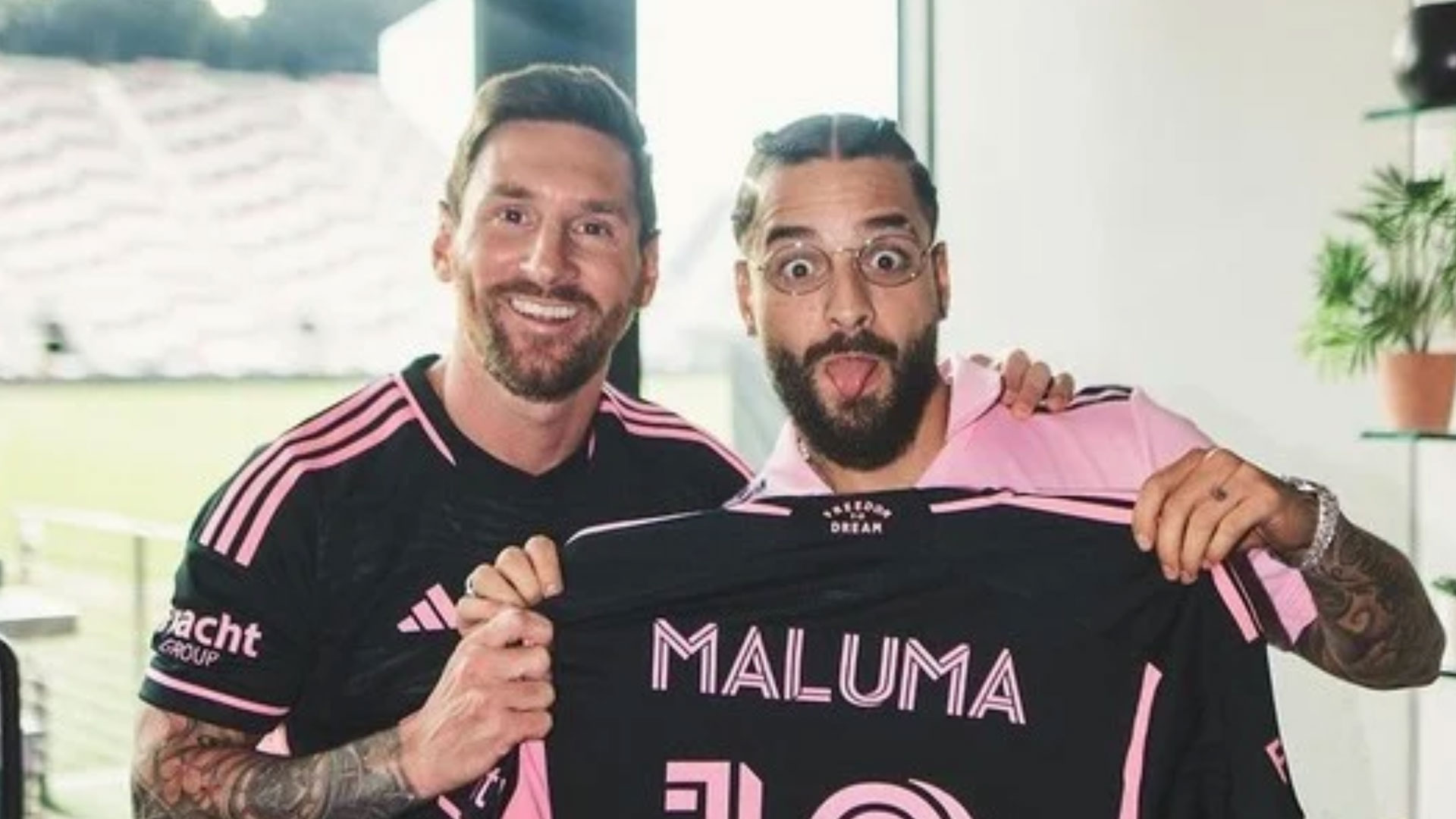 Messi junto a Maluma.