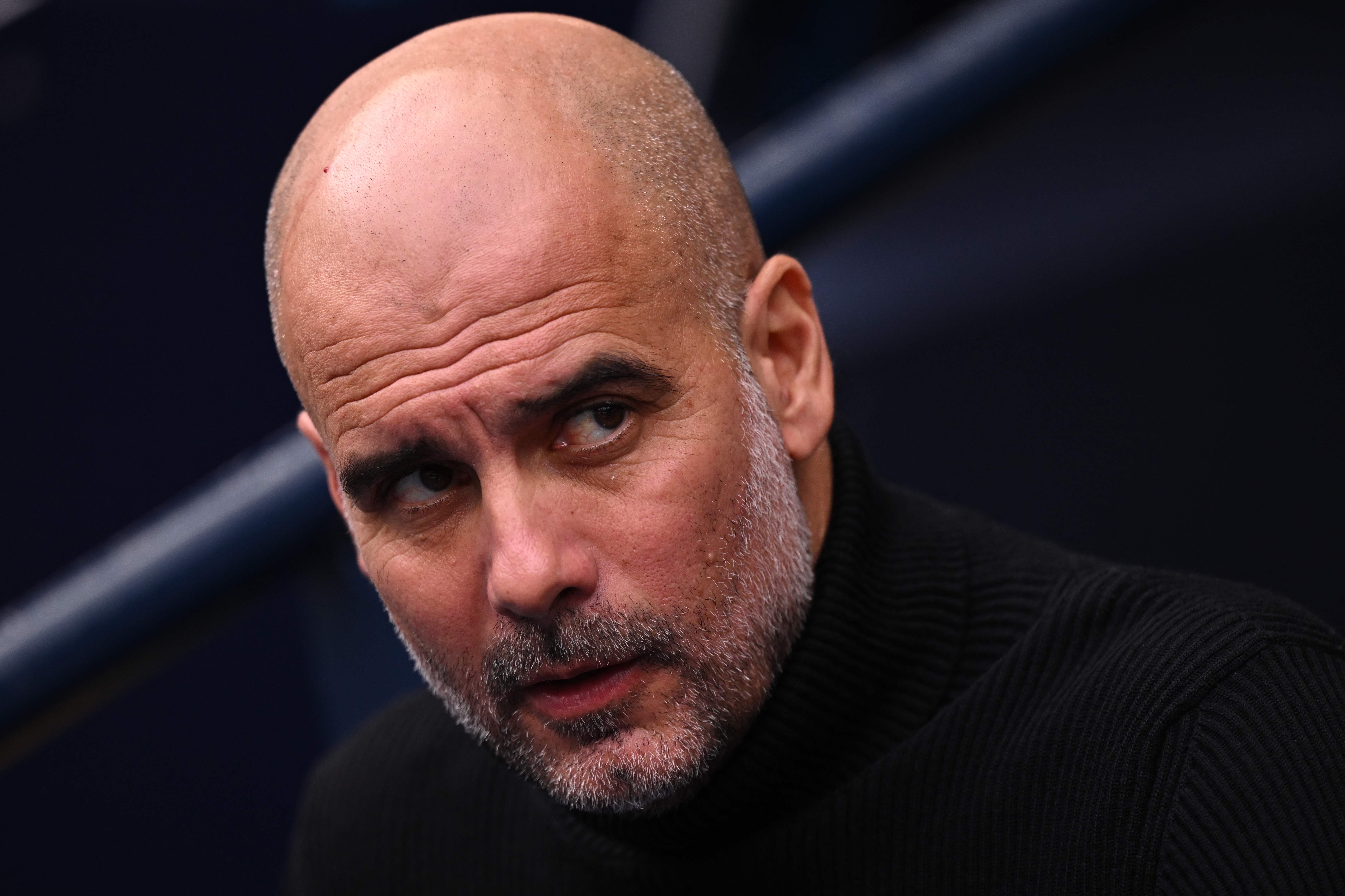 El entrenador del Manchester City, Pep Guardiola durante el encuentro ante el Nottingham Forest. (Foto Prensa Libre: AFP)