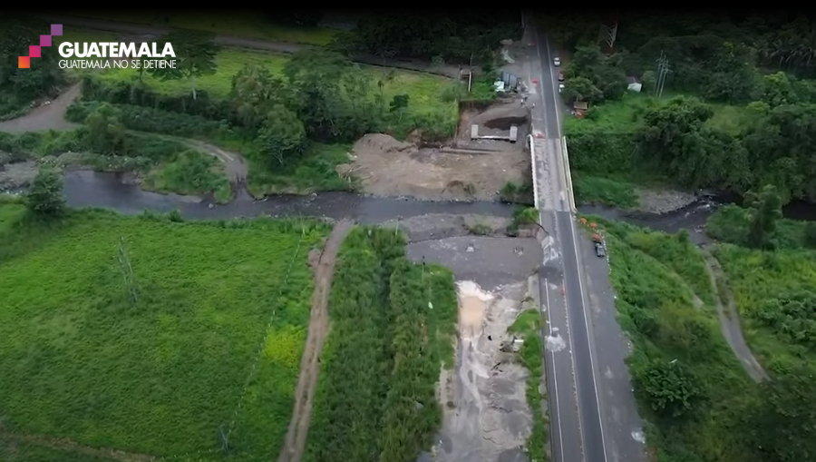 El Anillo Regional C-50, arco oriental consta de ocho tramos, con un aproximado de 200 kilómetros que se ampliarán a cuatro carriles. (Foto Prensa Libre: Carlos Hernández)