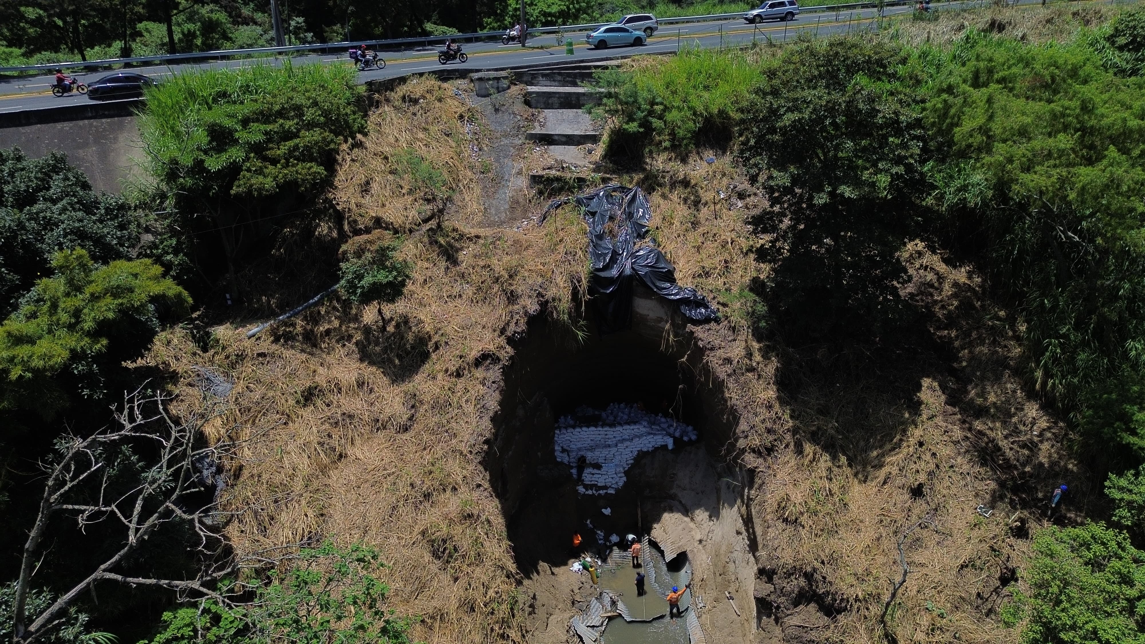 puentes socavon bulevar lourdes zona 5 capitalina septiembre 2023 (3)