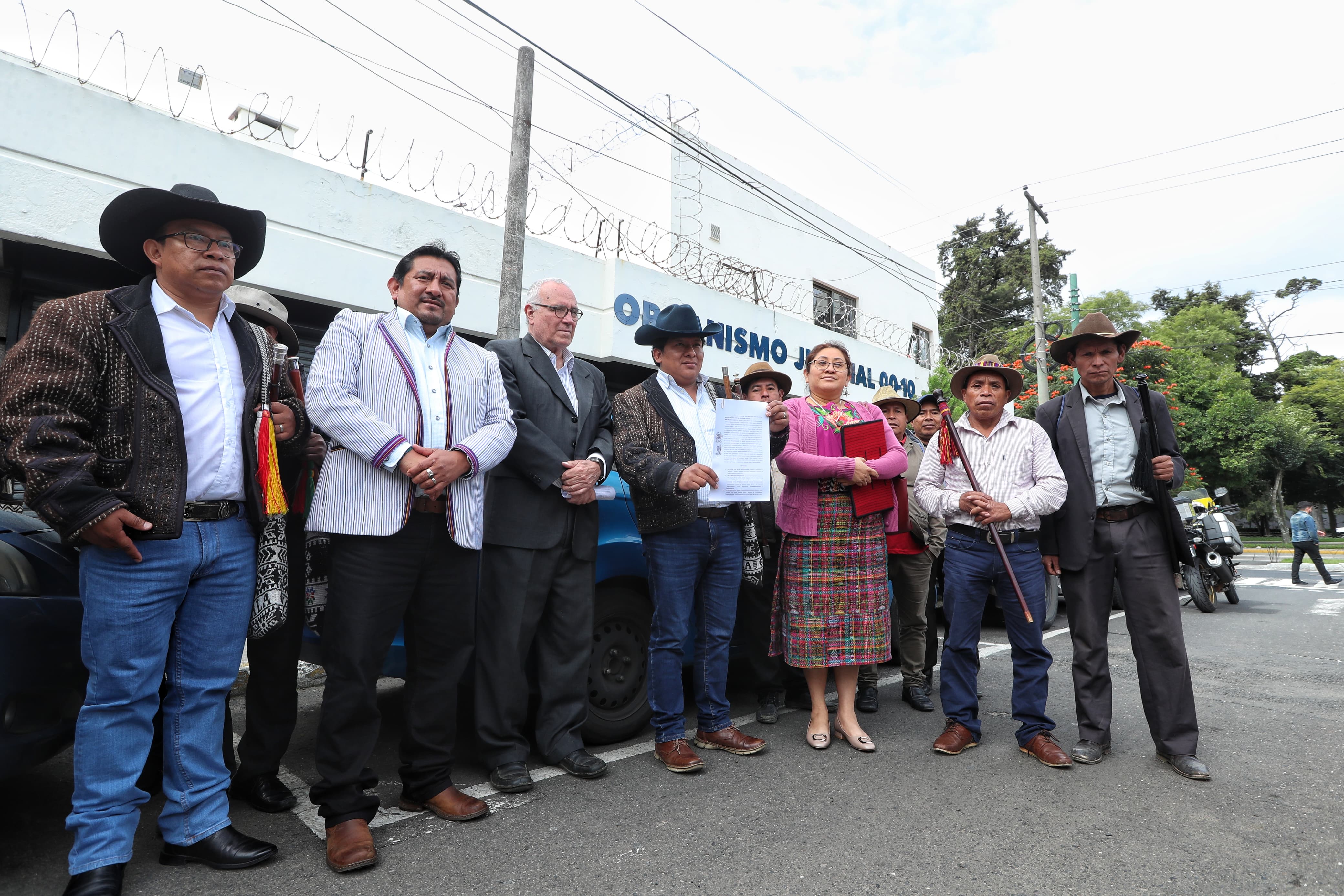 Las acciones del MP, dirigido por Consuelo Porras, y del juez Séptimo Penal, Fredy Orellana han detonado en protestas y bloqueos. (Foto Prensa Libre: Esbin García)