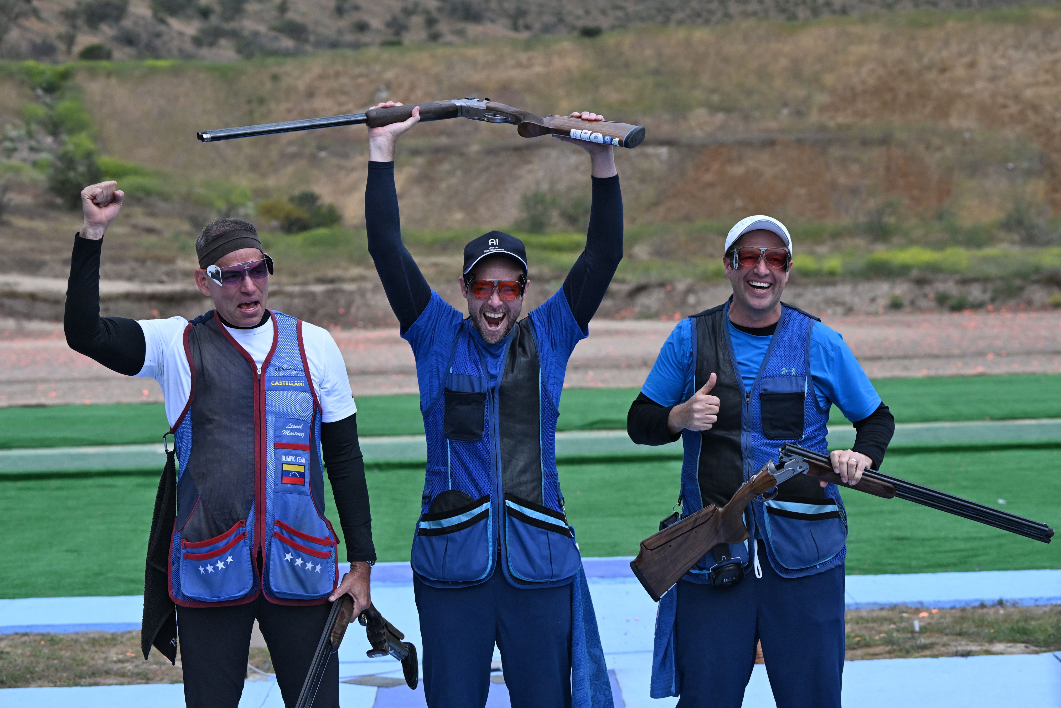 Jean Pierre Brol celebra ganar el oro. Foto Prens LIbre (AFP)