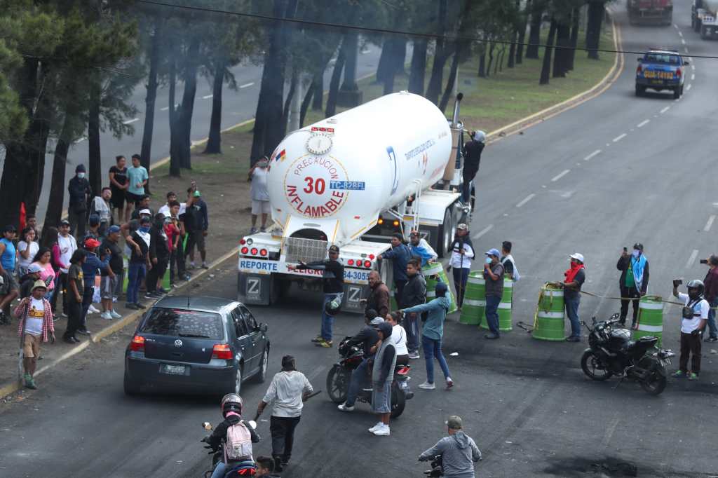 Bloqueos Guatemala Periferico permite el paso