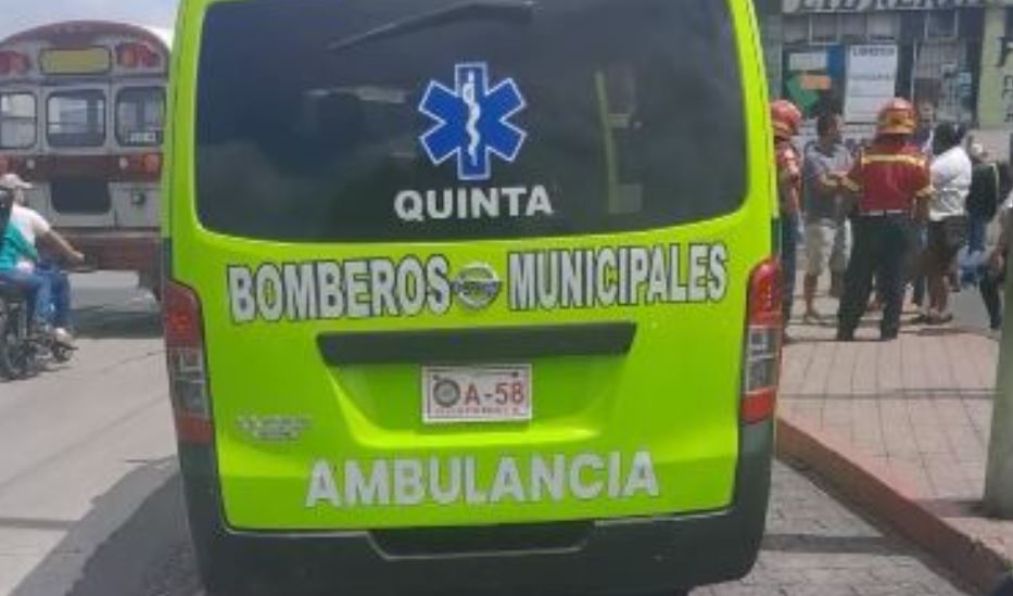 DECESO EN UN CARRO EN LA AVENIDA BOLÍVAR