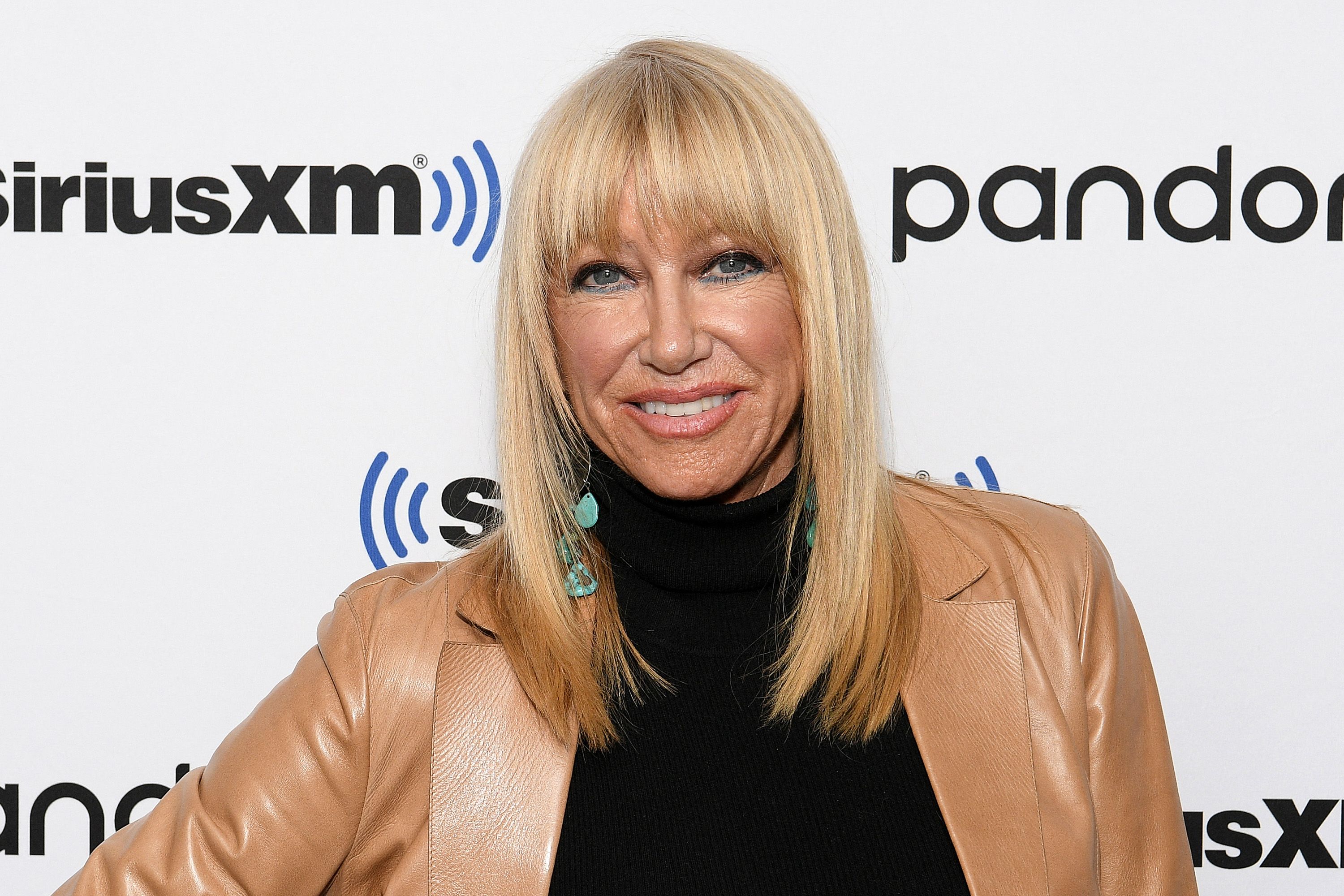 Fallece por cáncer Suzanne Somers, actriz de la serie "Tres son multitud"