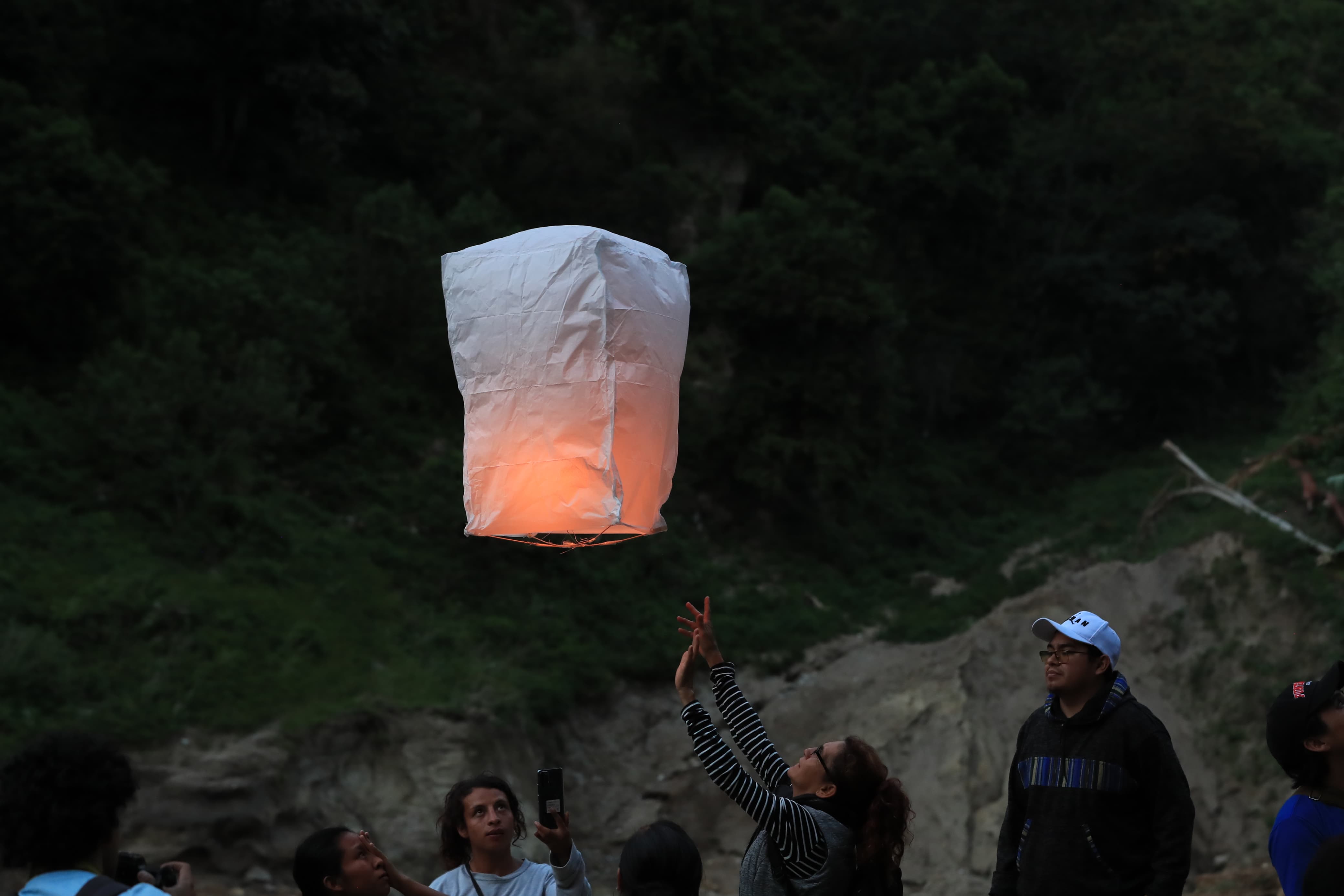 Globo en homenaje a las víctimas'