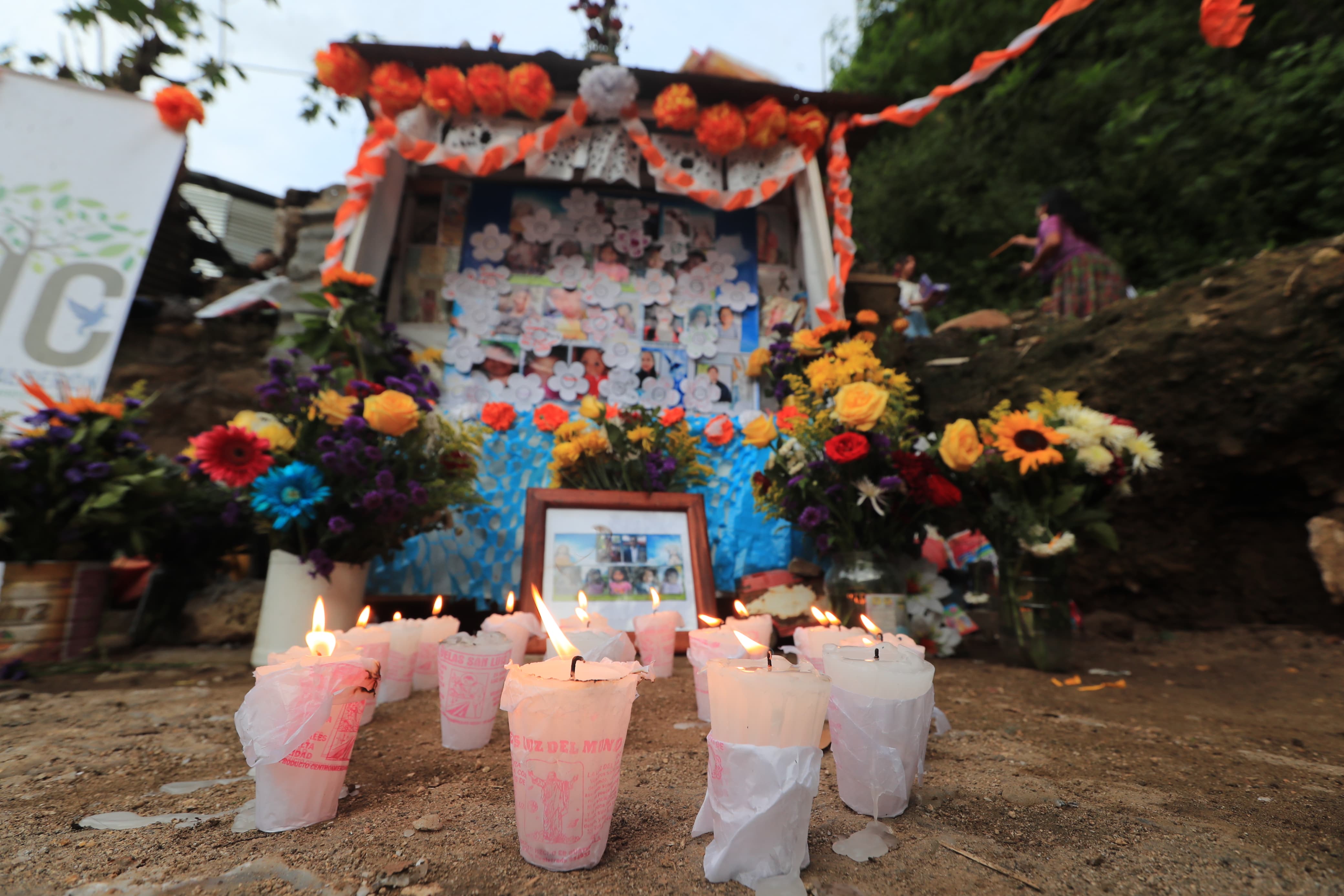 Homenaje a víctimas de tragedia en El Naranjo (2)'