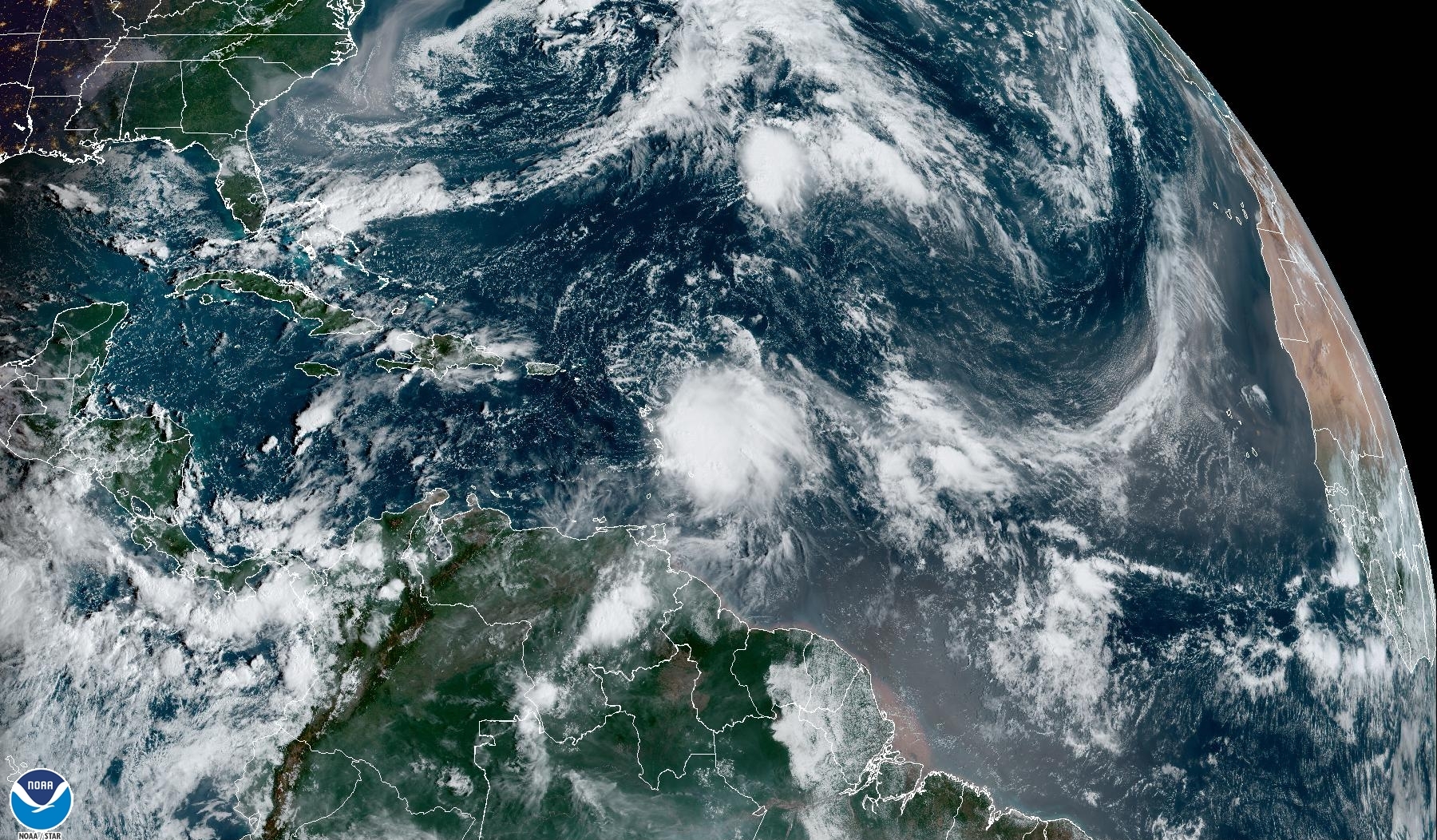 La tormenta Philippe dejará fuertes lluvias en las islas Antigua y Barbuda