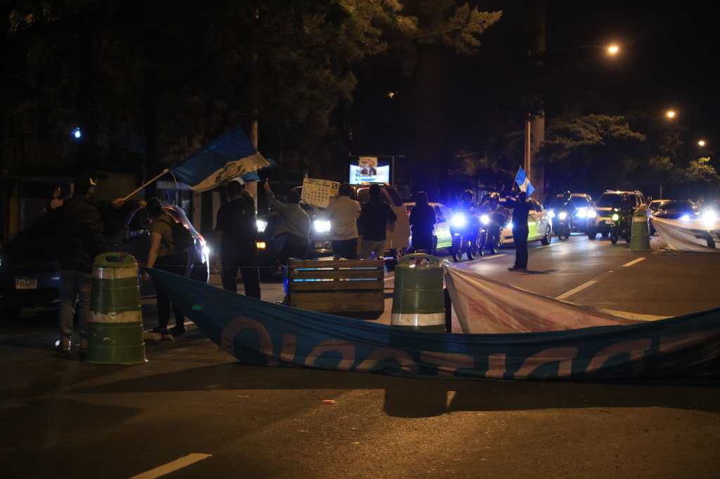 Manifestación en el Periférico (2)