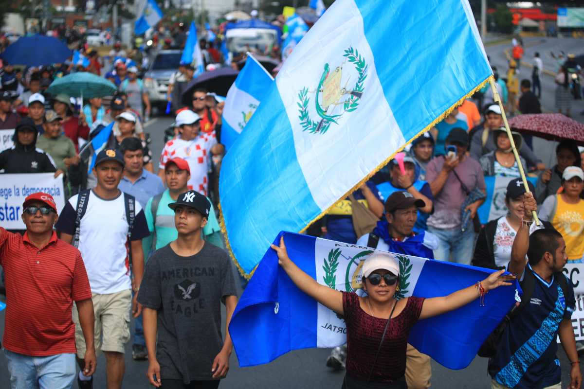 Una protesta de comerciantes de mercados en la capital. (Foto Prensa Libre: Carlos Hernández)