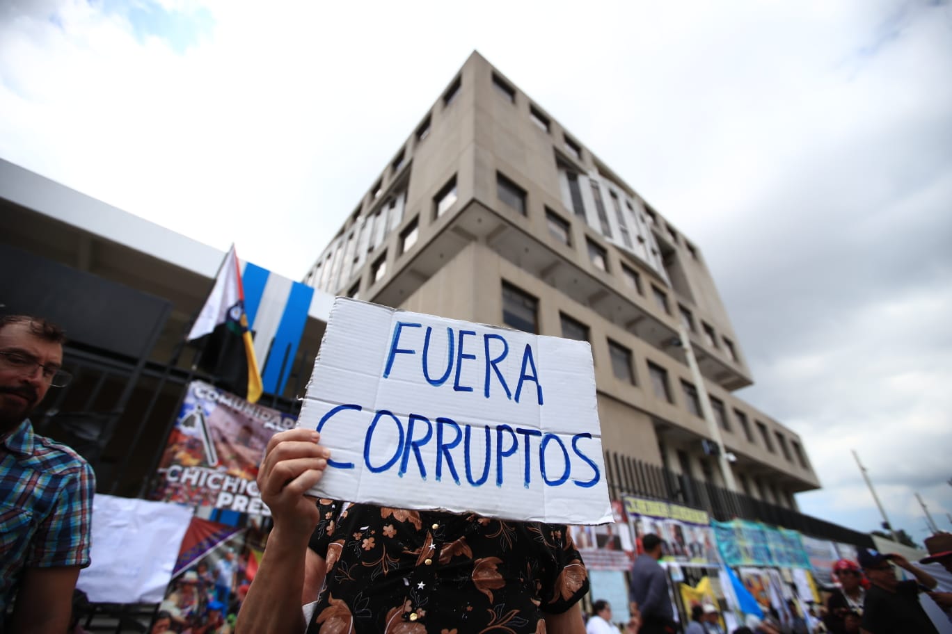 Manifestación frente al MP