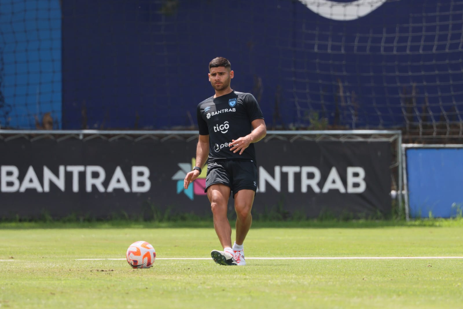 José Pinto, uno de los capitanes de la Selección de Guatemala.