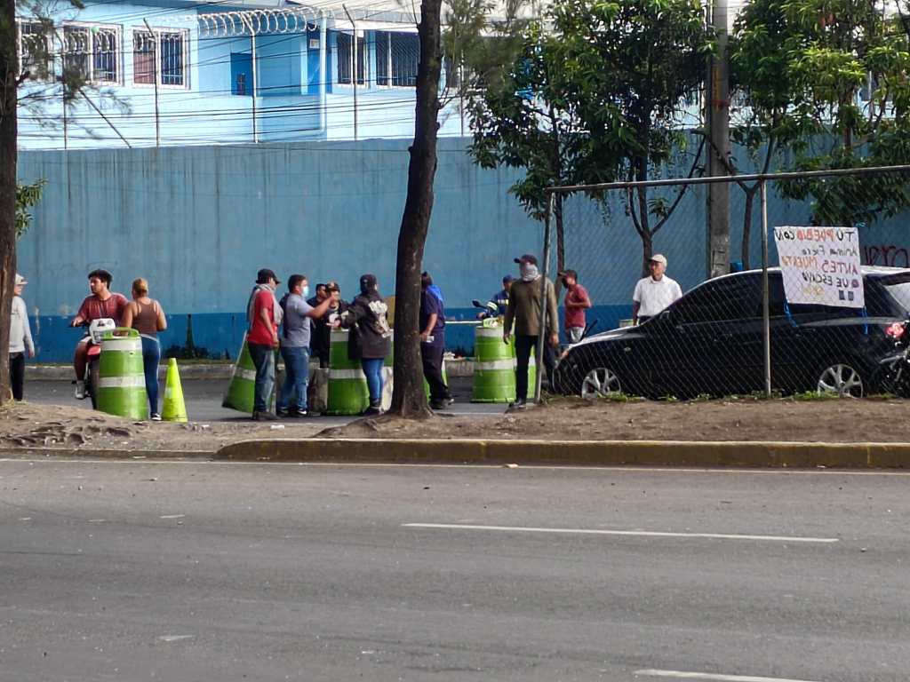 Bloqueo en el Periférico