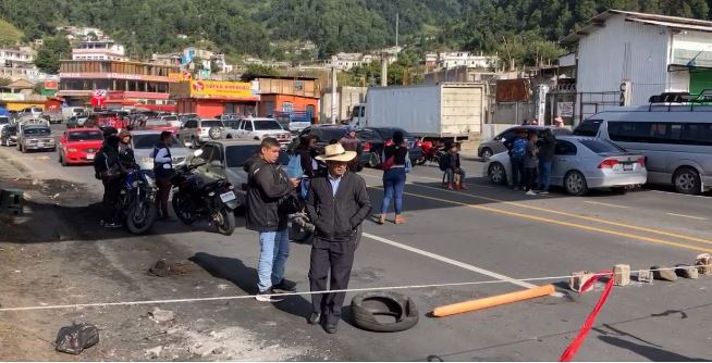 Interamericana, Los Encuentros, Sololá. (Foto Prensa Libre: Captura de video Noticias Sololá)