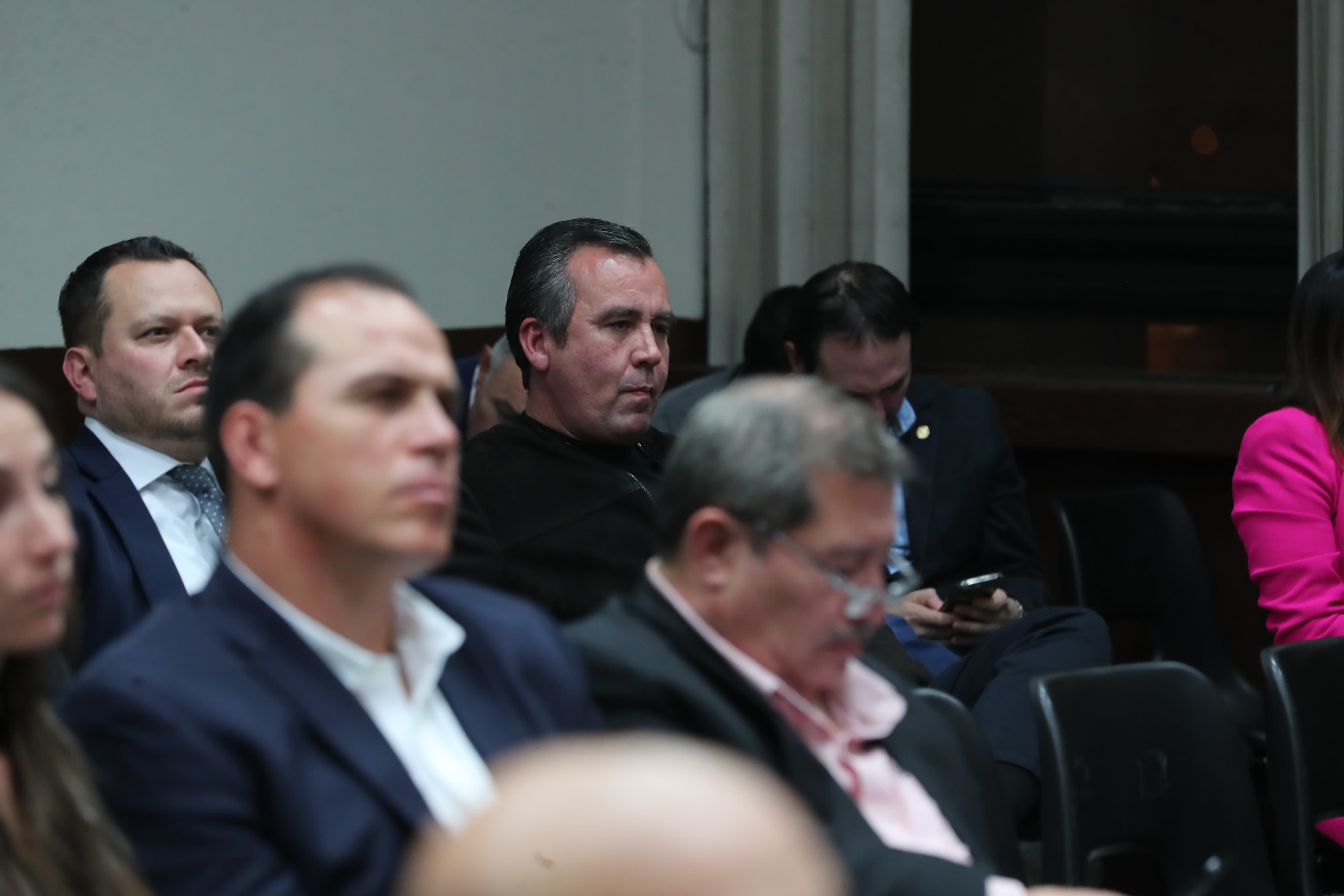 Exministros señalados en el caso de corrupción Cooptación del Estado durante la audiencia de este jueves 23 de noviembre. (Foto Prensa Libre: Élmer Vargas)