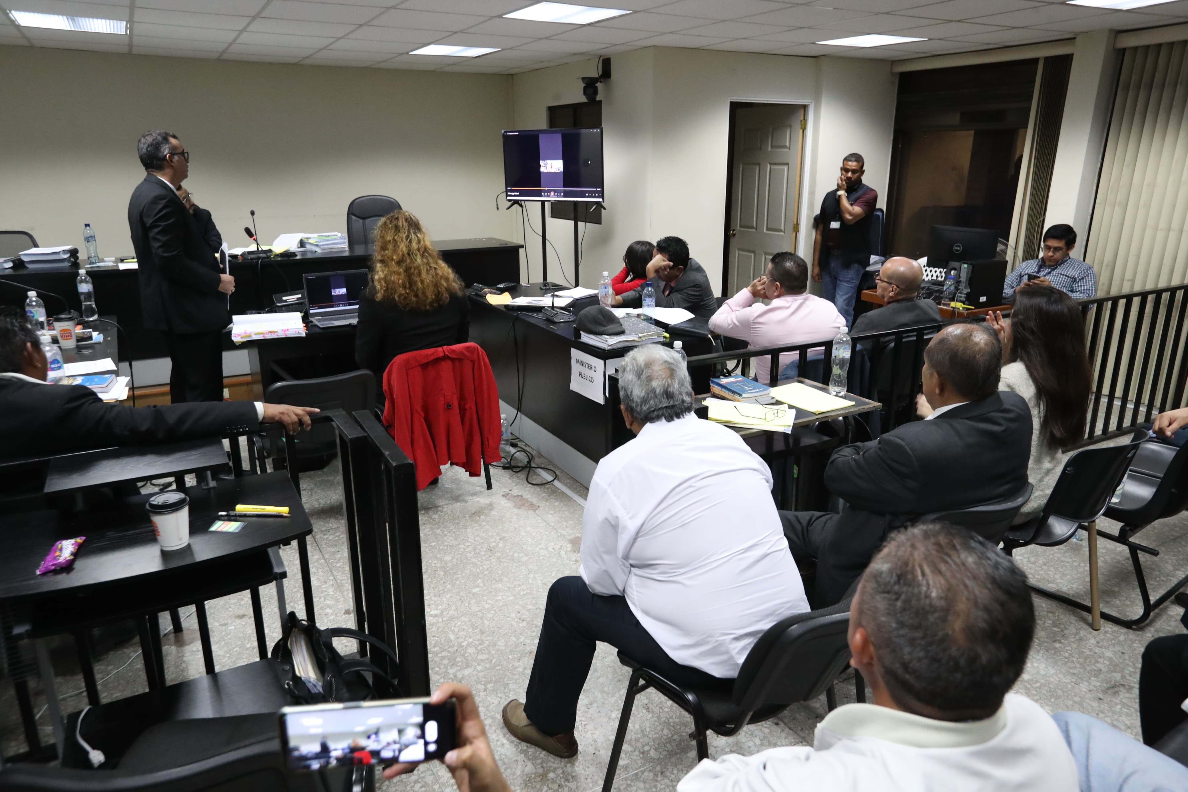 Audiencia de primera declaración de los seis detenidos por el caso Toma Usac: Botín Político. (Foto Prensa Libre: María Renée Barrientos)
