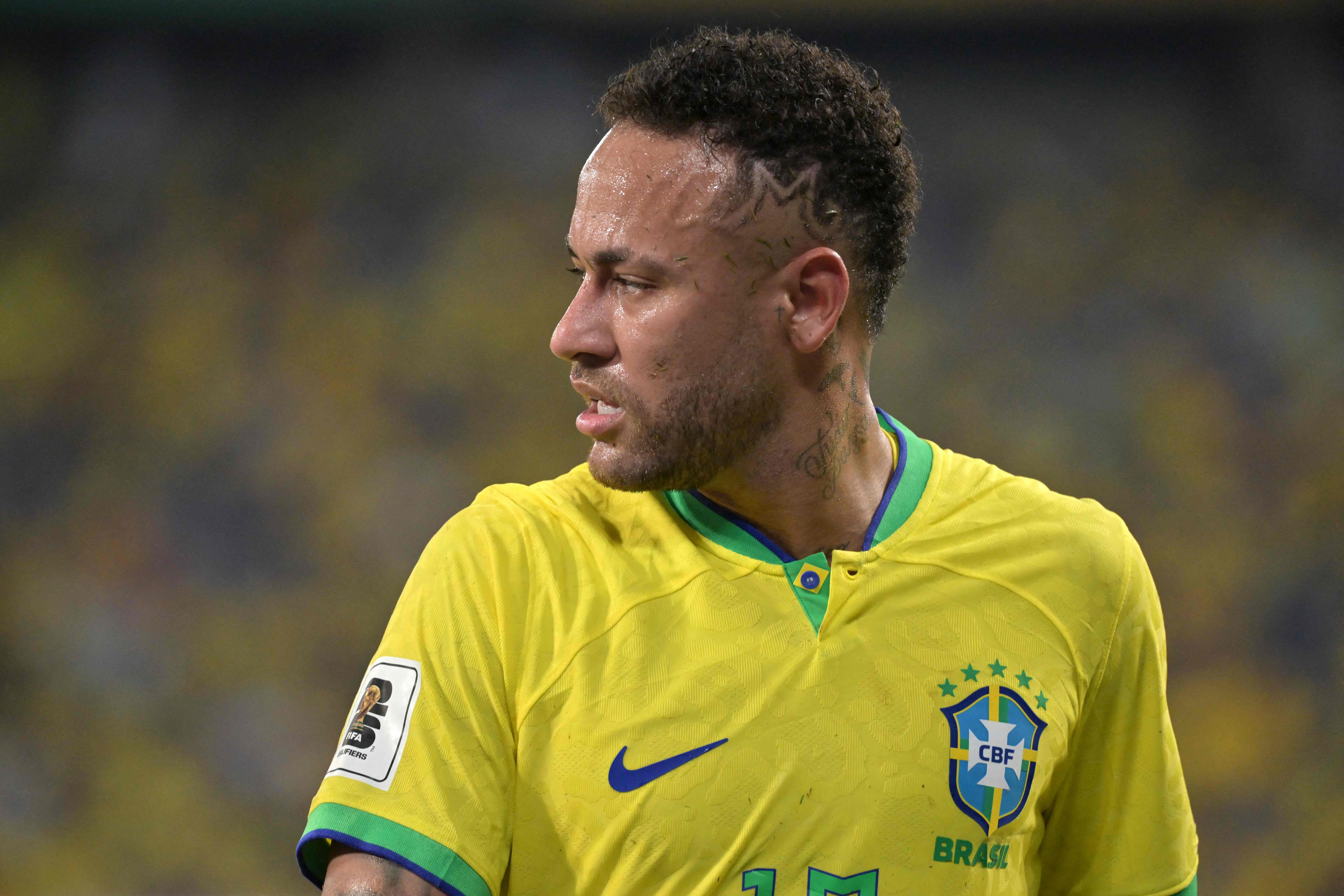 Neymar en uno de sus últimos partidos jugados con Brasil.