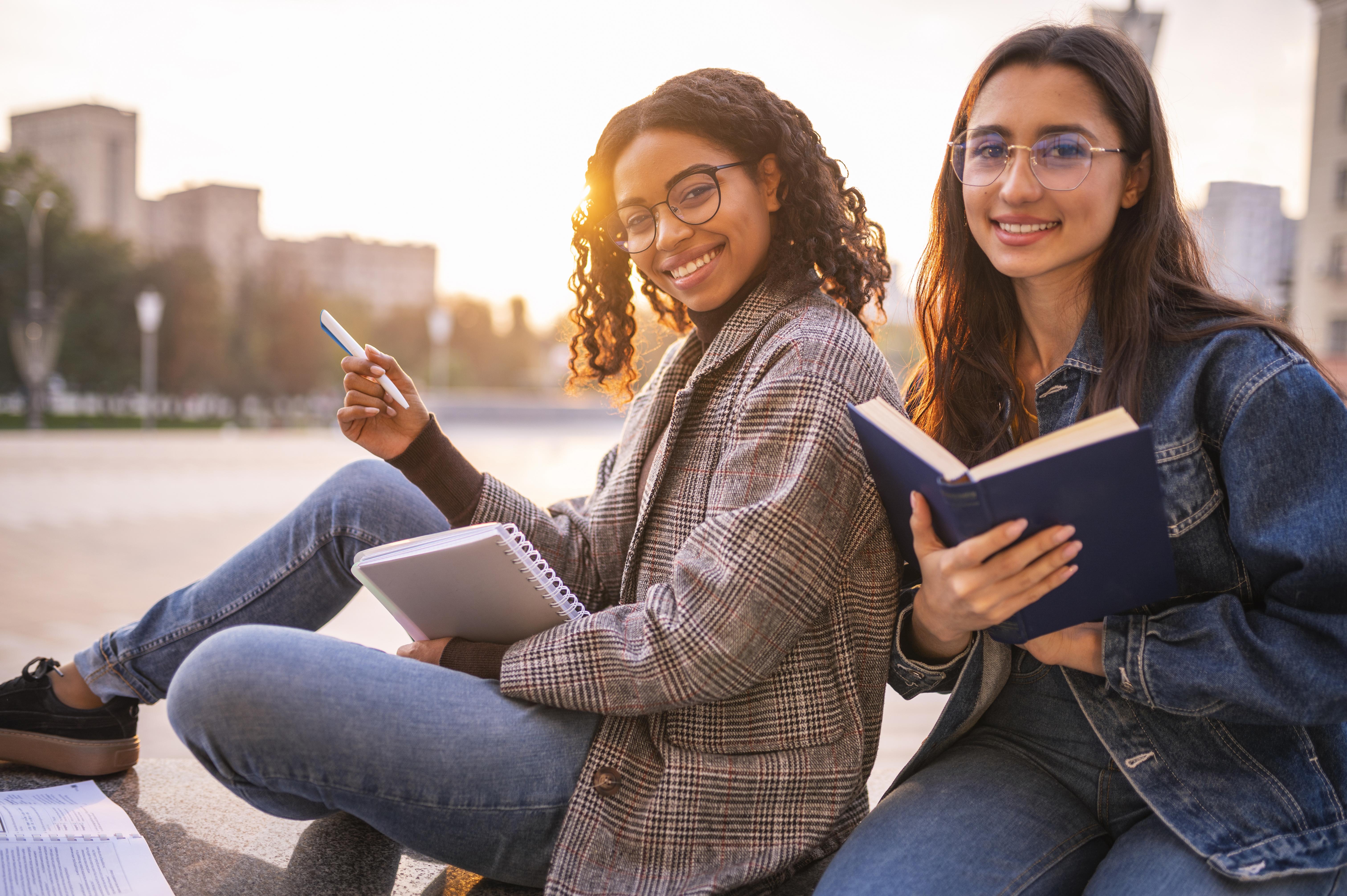 Los estudiantes no eligen a cuál universidad van; el programa Global UGRAD asignará a cada becario la universidad en donde estudiará.