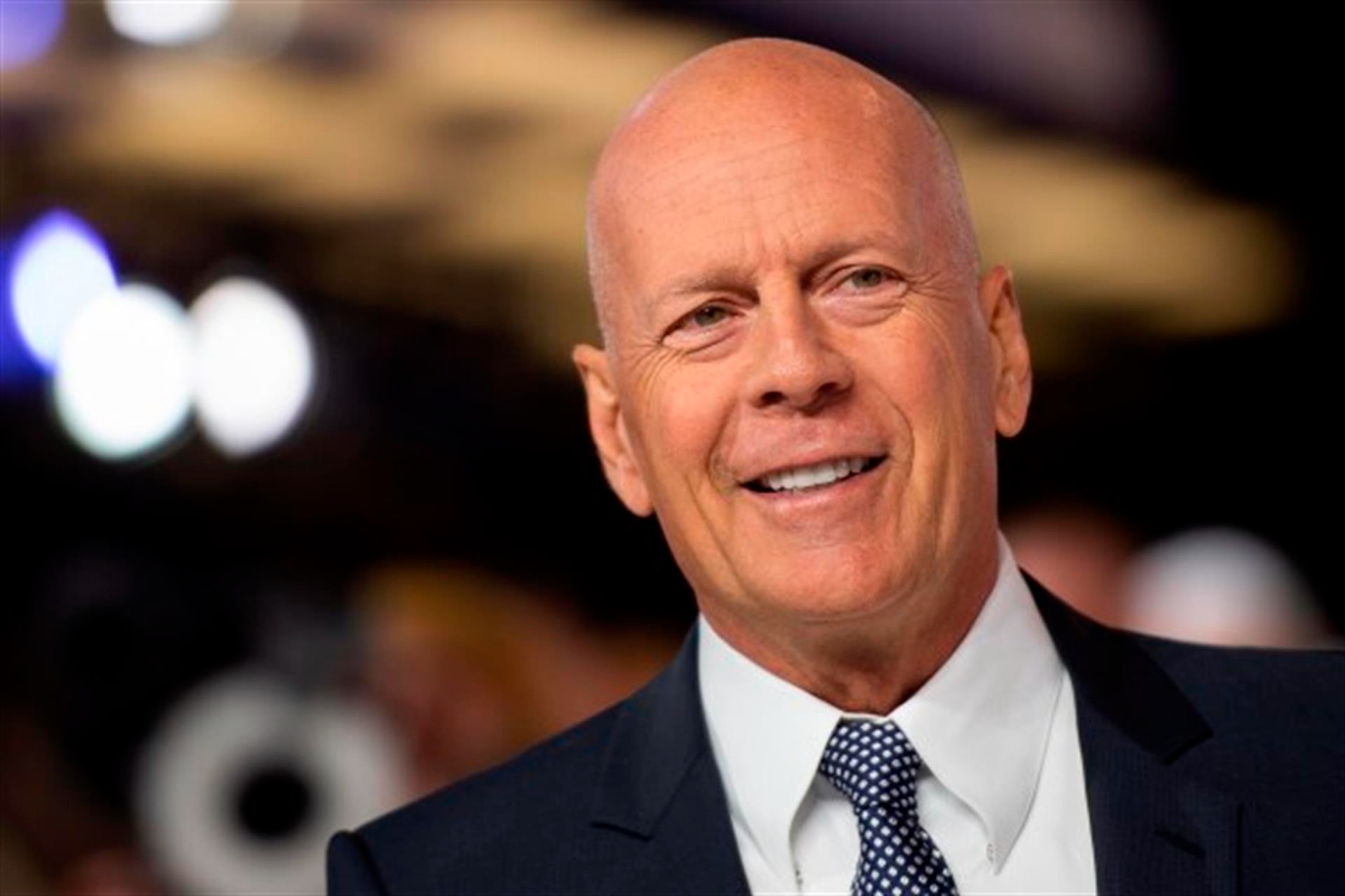 Bruce Willis padece de una enfermedad que lo alejó de la actuación desde 2023.