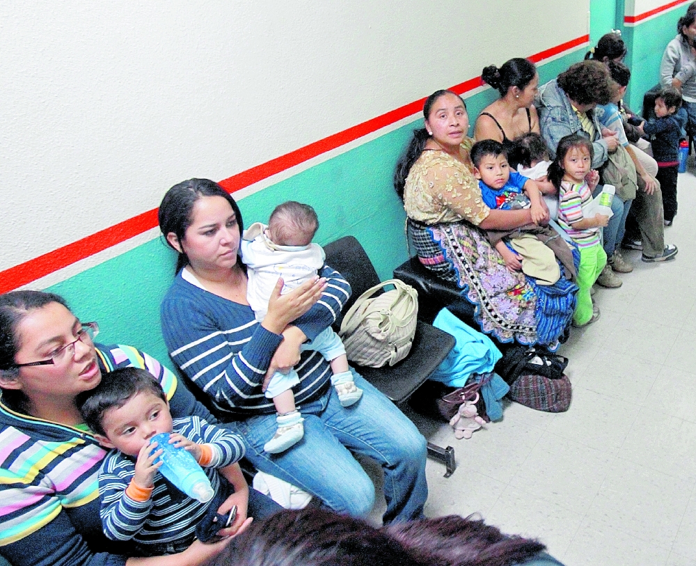 Los casos del virus respiratorio sincicial se han incrementado entre la población infantil. (Foto Prensa Libre: Hemeroteca PL)