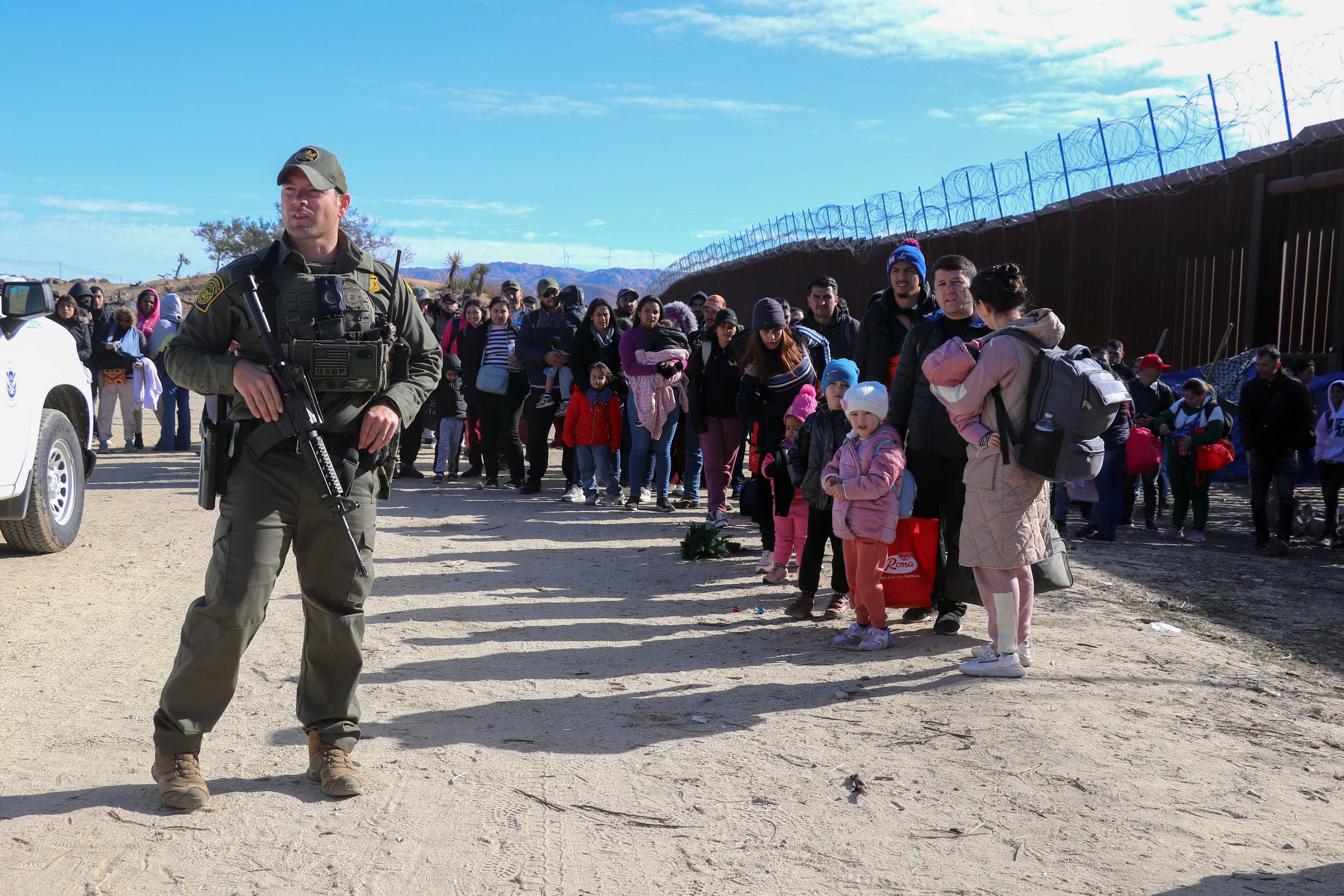 Los datos del mes de noviembre suponen un ligero aumento, menos del 1 %, en comparación con octubre. (Foto Prensa Libre: EFE/Manuel Ocaño)