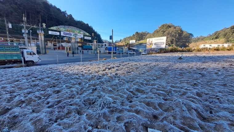 Autoridades y expertos alertan sobre heladas que se sentirán a partir de este martes 19 de noviembre en el Altiplano guatemalteco. Las temperaturas promedio, según el pronóstico, podrían estar entre -2 y -4 grados centígrados. (Foto Prensa Libre: Hemeroteca PL).