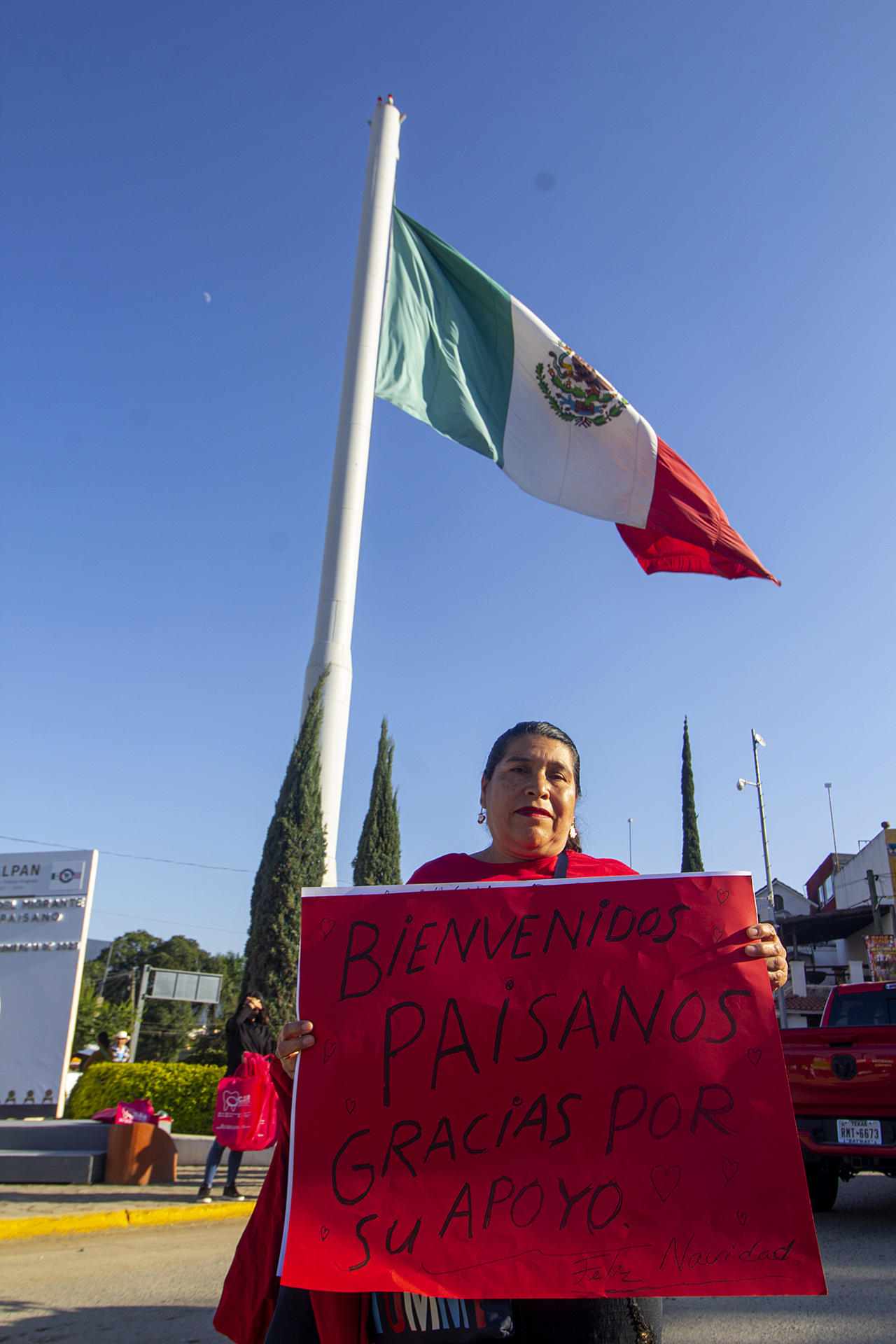 El centro de México recibe caravana de paisanos migrantes que vuelven desde EE. UU.