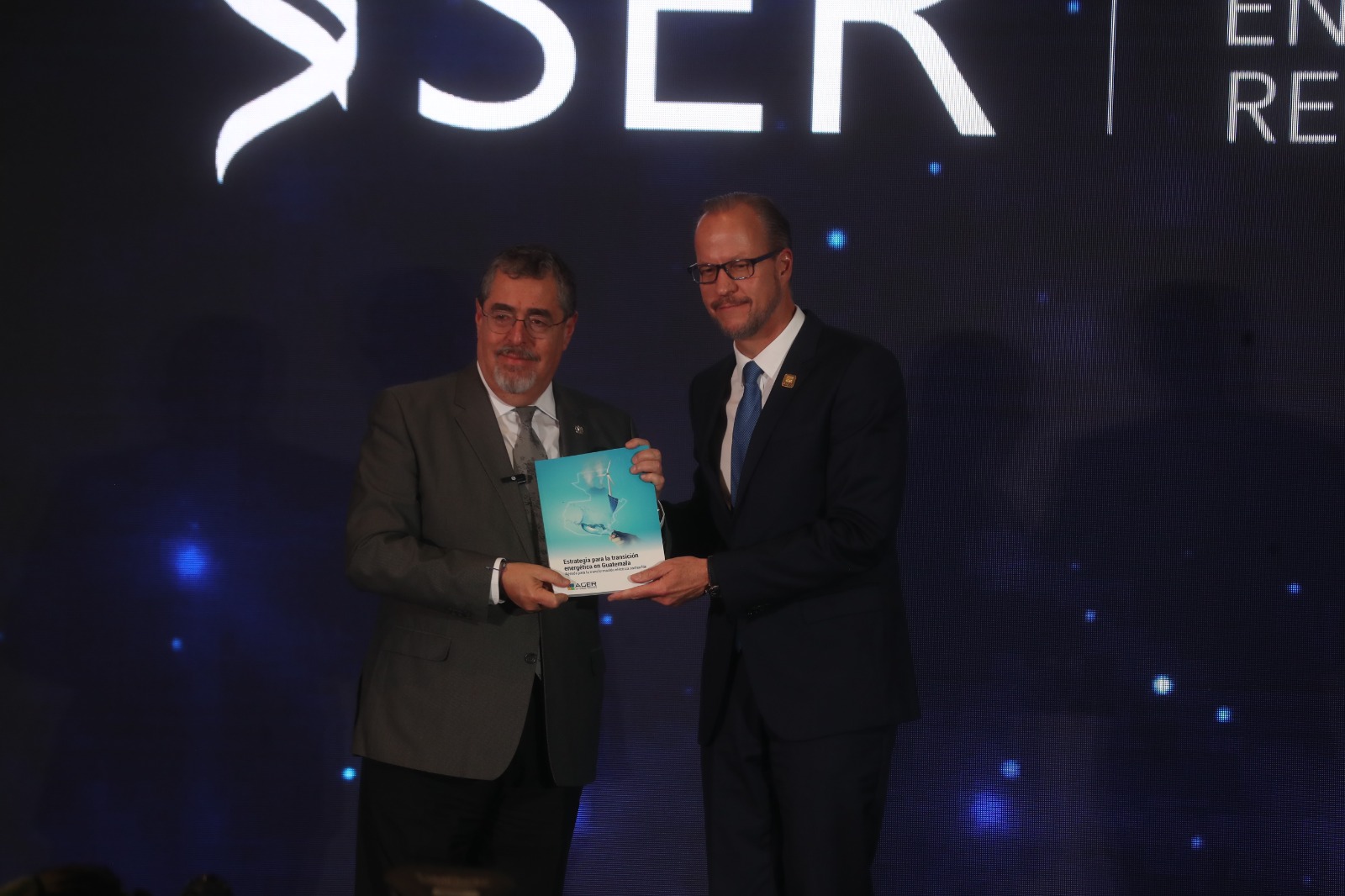 Ager Bernardo Arévalo presidente de la República Rudolf Jacobs transformación energía renovable