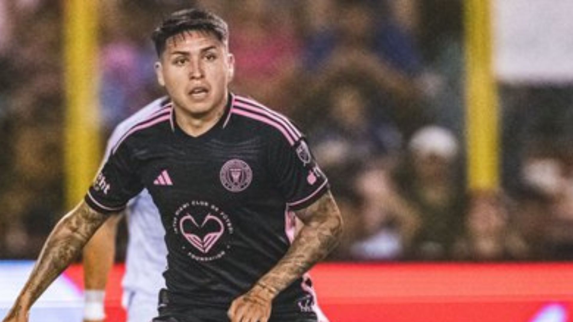 Con esta foto en redes sociales, el Inter Miami, confirmó el estado de salud de su jugador, Facundo Farías. (Foto Prensa Libre: @InterMiamiCF)