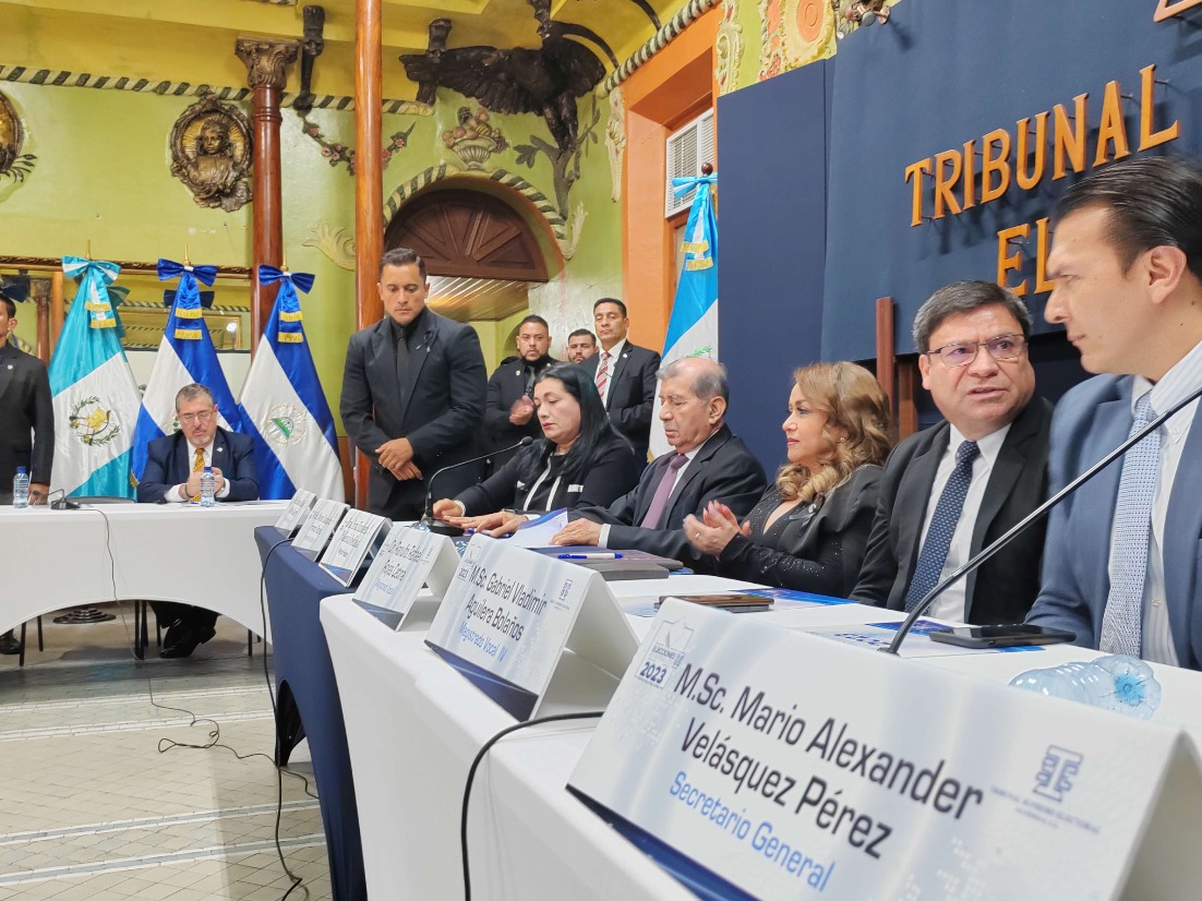 Magistrados del TSE durante una actividad en el proceso electoral 2023. (Foto Prensa Libre: Michelle Velásquez)