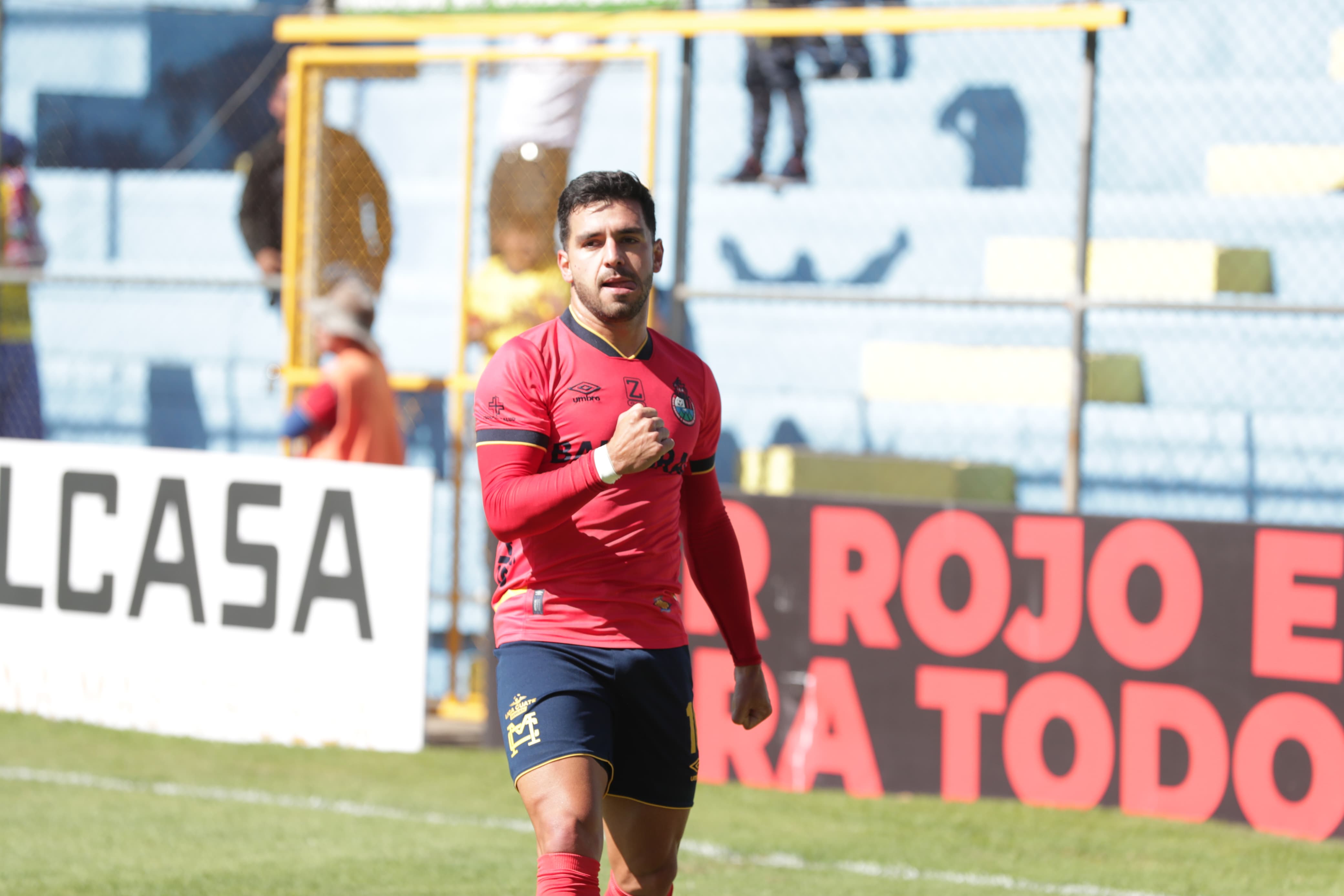 Matías Rotondi goleador argentino.