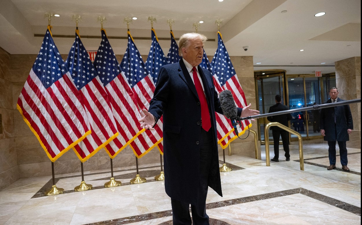 Donald Trump, durante un discurso ayer en Nueva York. (Foto Prensa Libre: AFP)