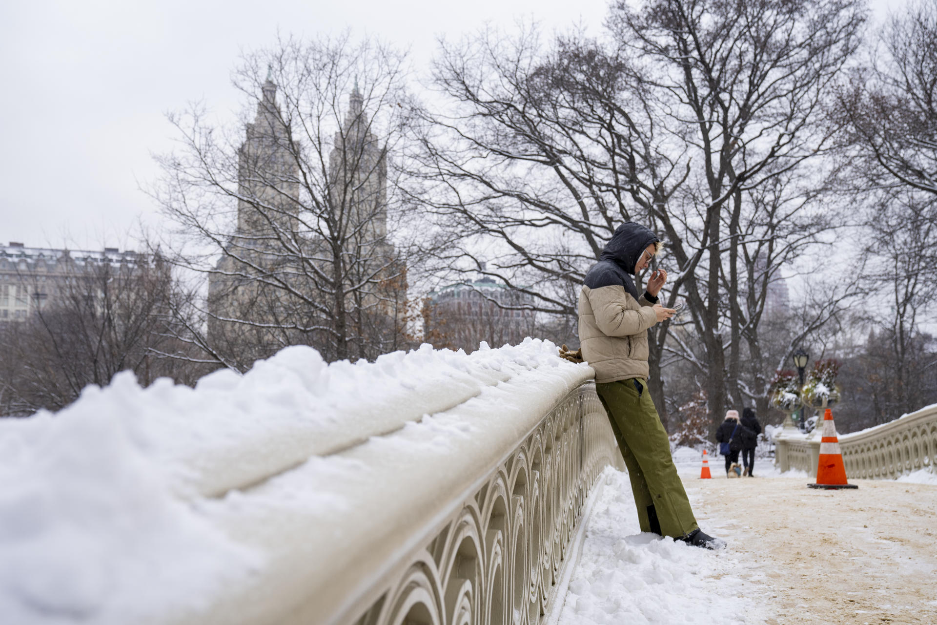 La nieve y las gélidas temperaturas persisten en buena parte de Estados Unidos