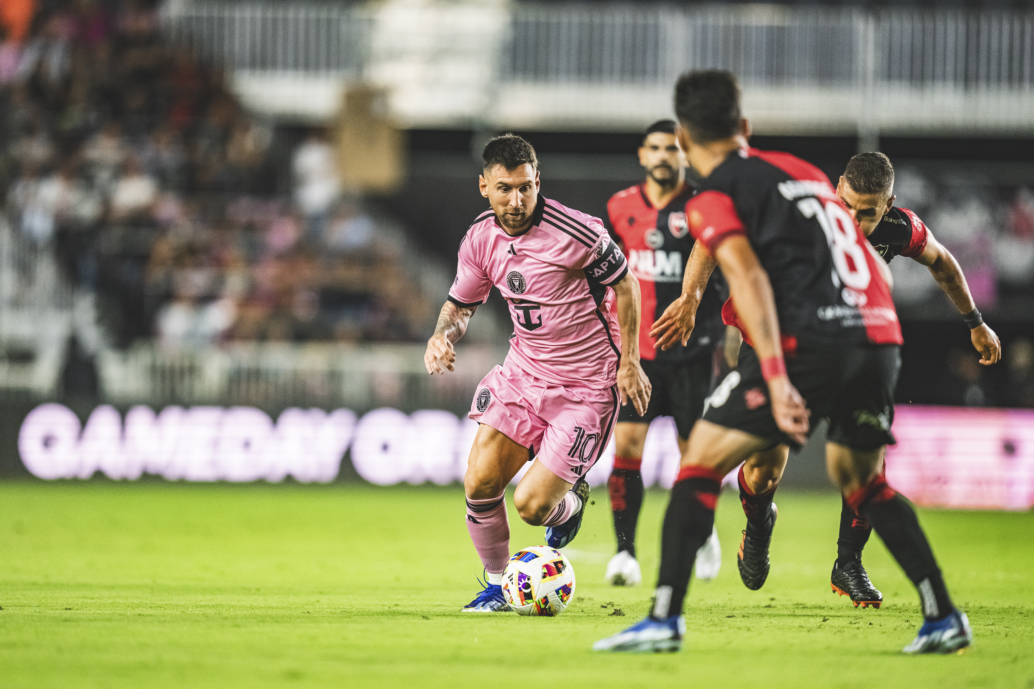 El delantero argentino del Inter Miami Lionel Messi durante el partido amistoso entre el Inter Miami y el Newell's el jueves 15 de febrero.