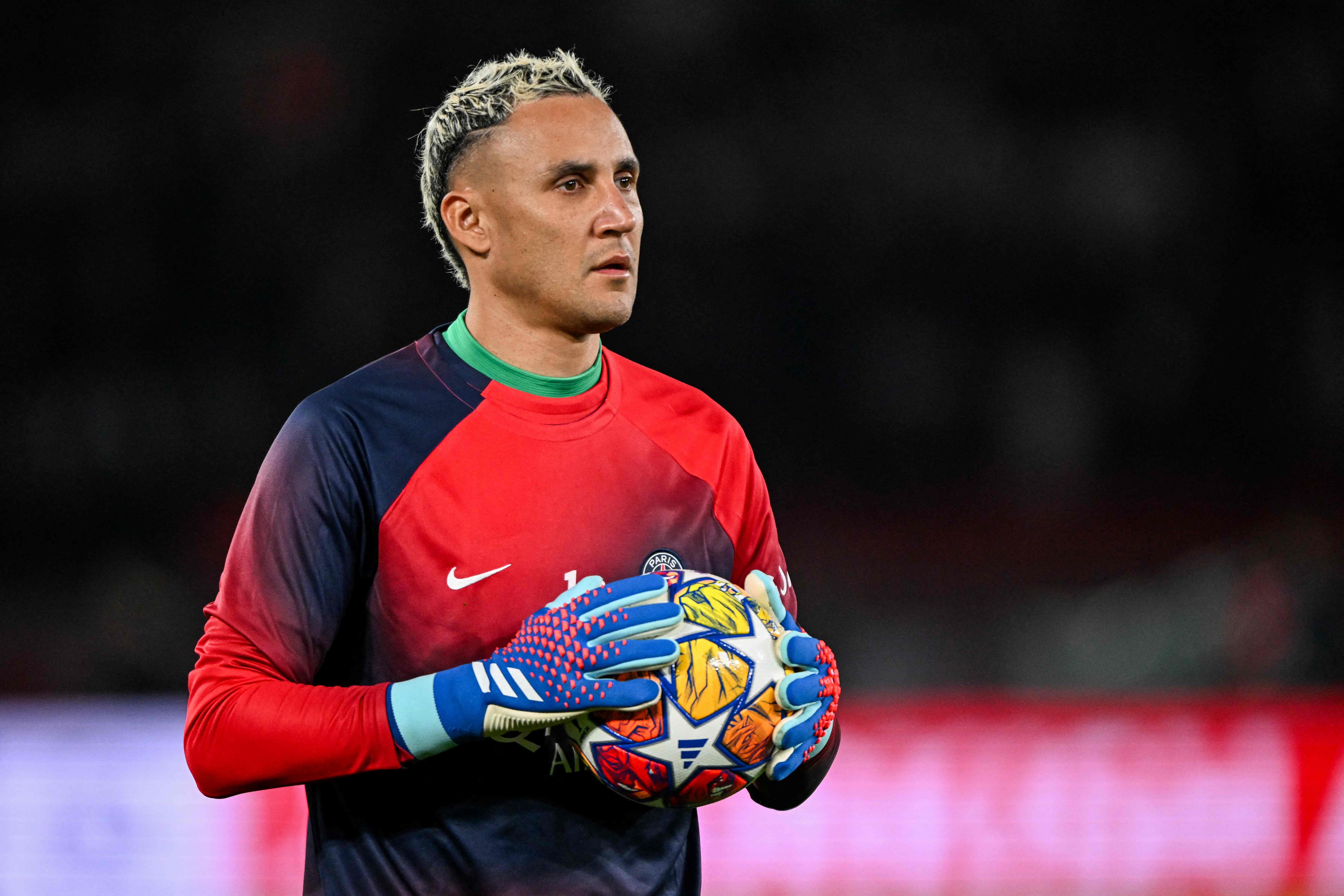 El portero Keylor Navas anuncia que también se dedicara a subir videos a Youtube