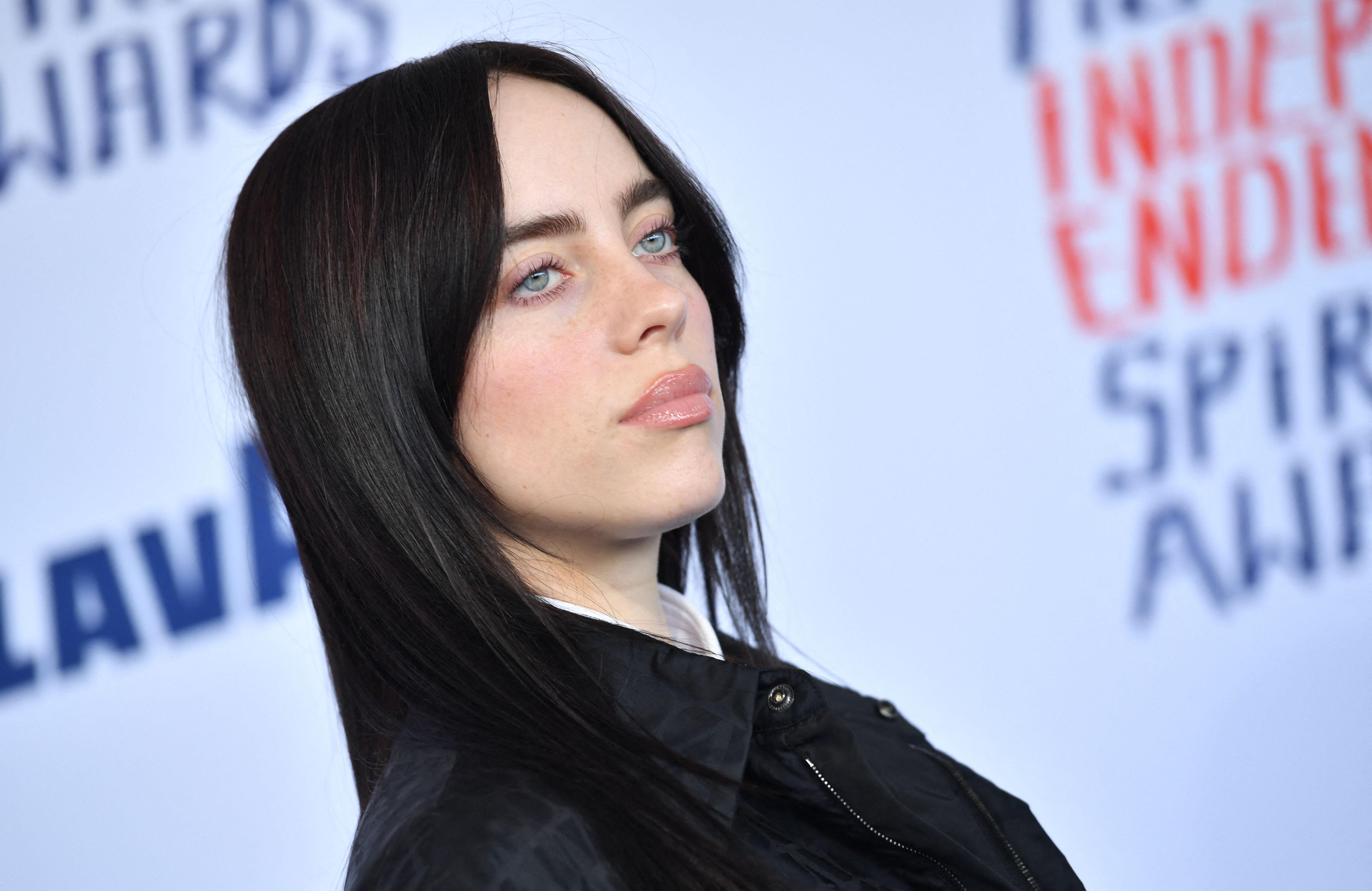 Billie Eilish tuvo una revelación sobre su noviazgo tras soñar con Christian Bale