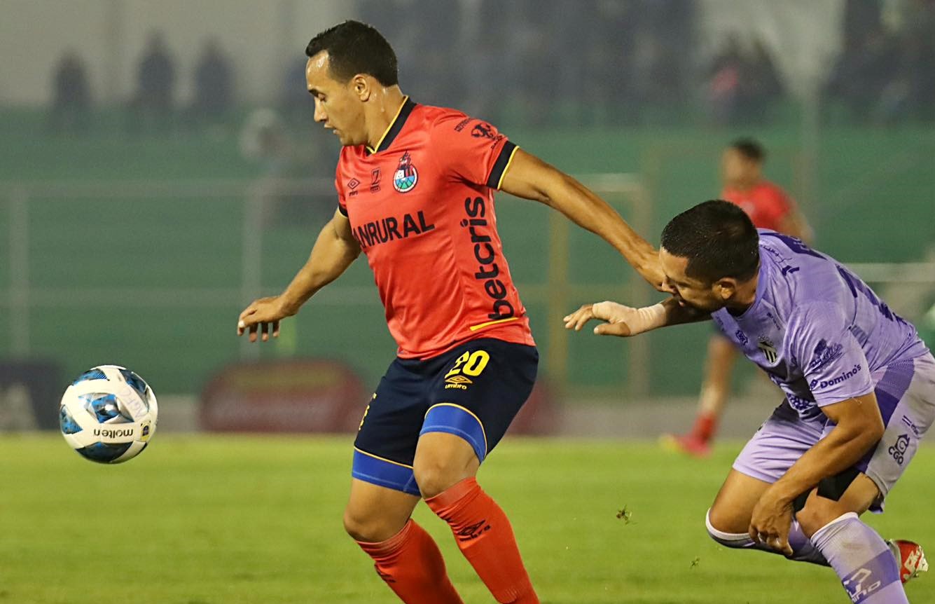 Municipal no pudo frente Antigua y sumó su tercera derrota en el Clausura. (Foto Liga Nacional GT).