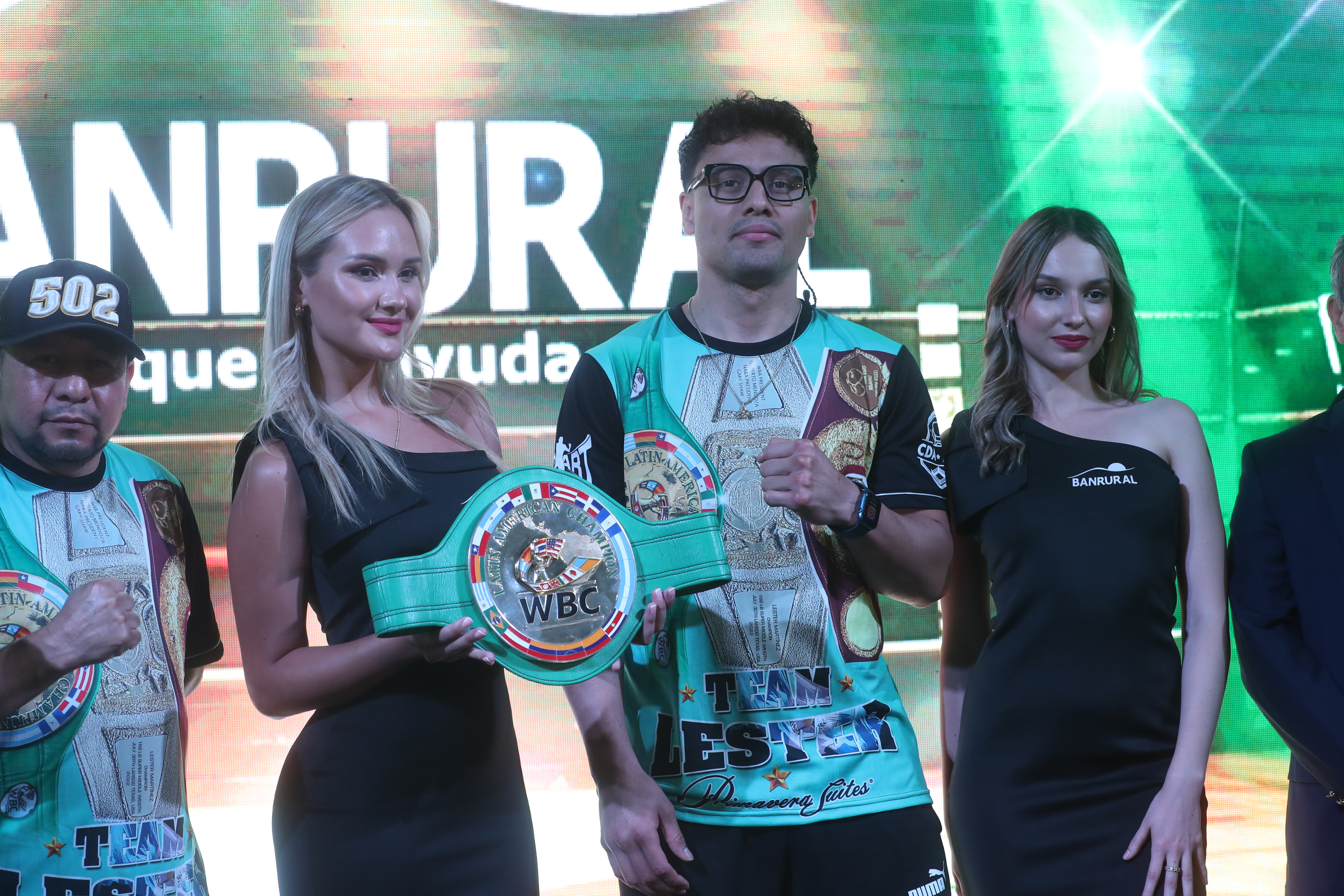 El  guatemalteco Lester Martínez, una de las grandes figuras del boxeo profesional. (foto Prensa Libre).