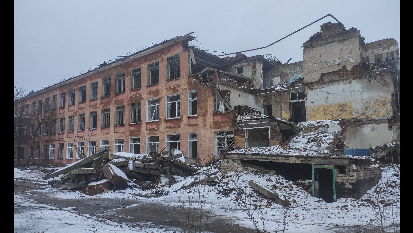 Los bombardeos no dan tregua en las localidades fronterizas de Rusia. (Foto Prensa Libre: EFE)