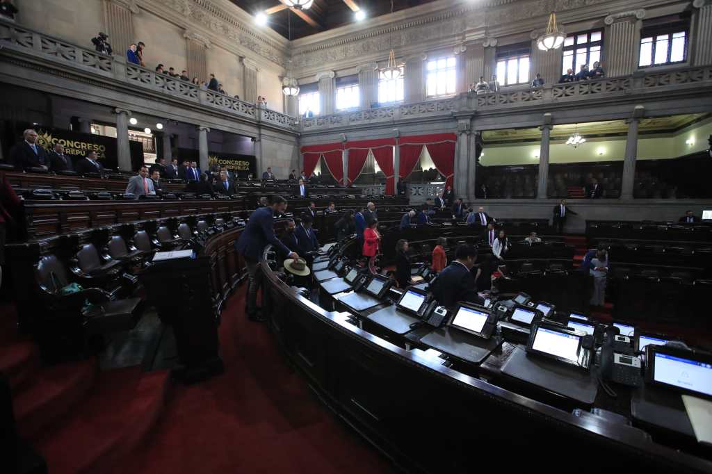 congreso de la republica puntos resolutivos (2)