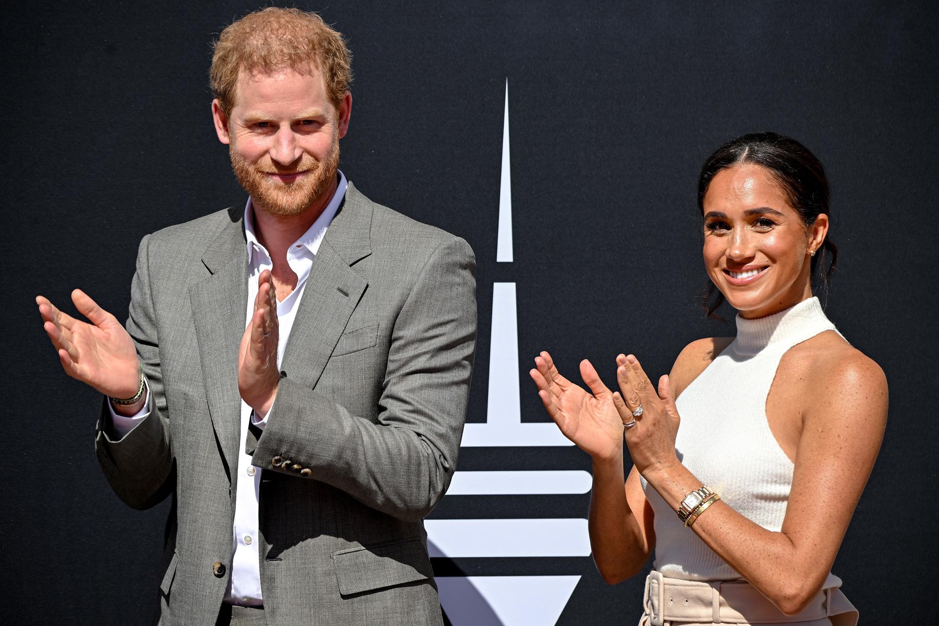 El príncipe Harry y su esposa Megan