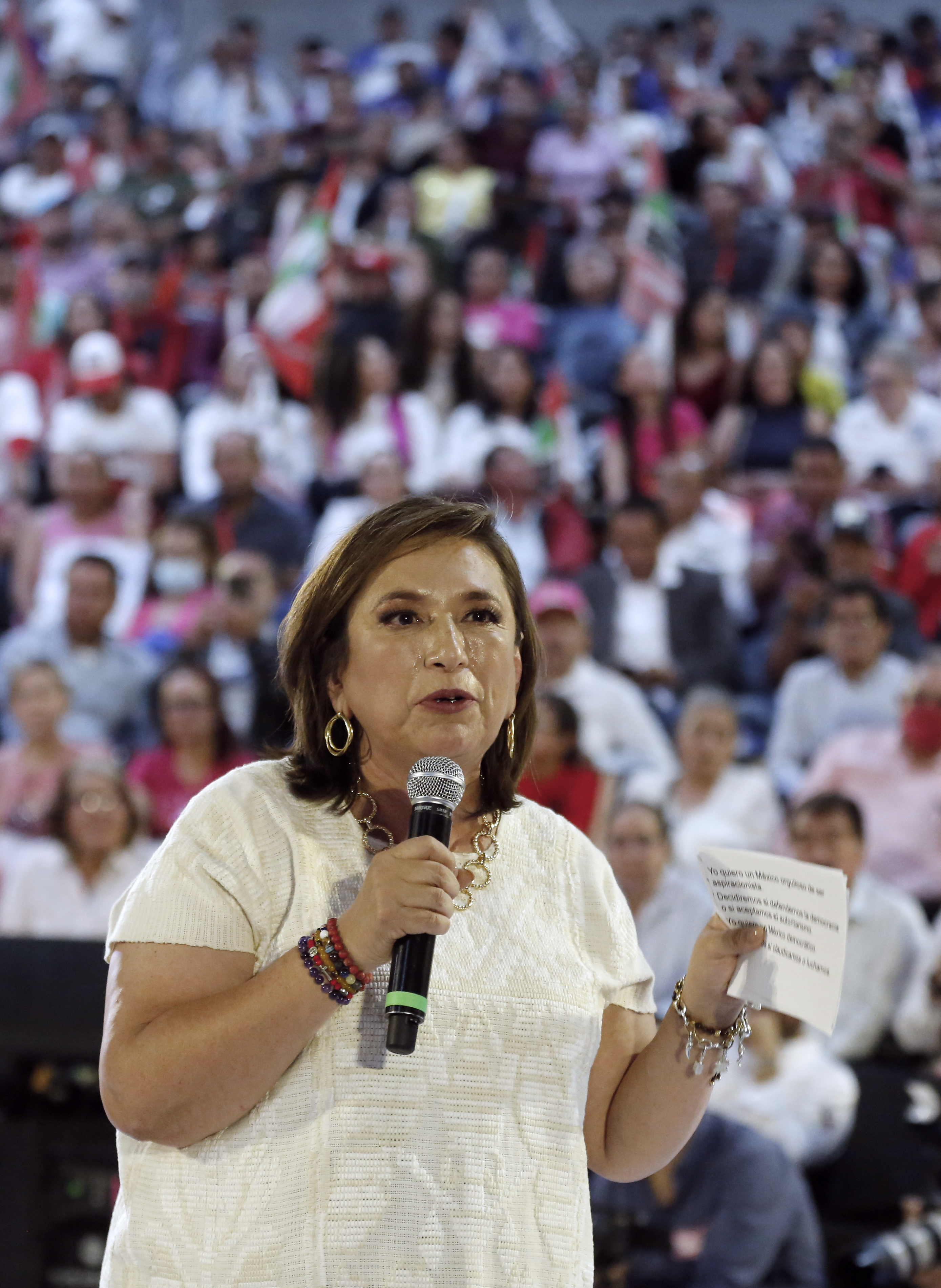 La candidata ha iniciado su campaña para llegar a la presidencia. (Foto Prensa Libre: EFE/ Francisco Guasco)