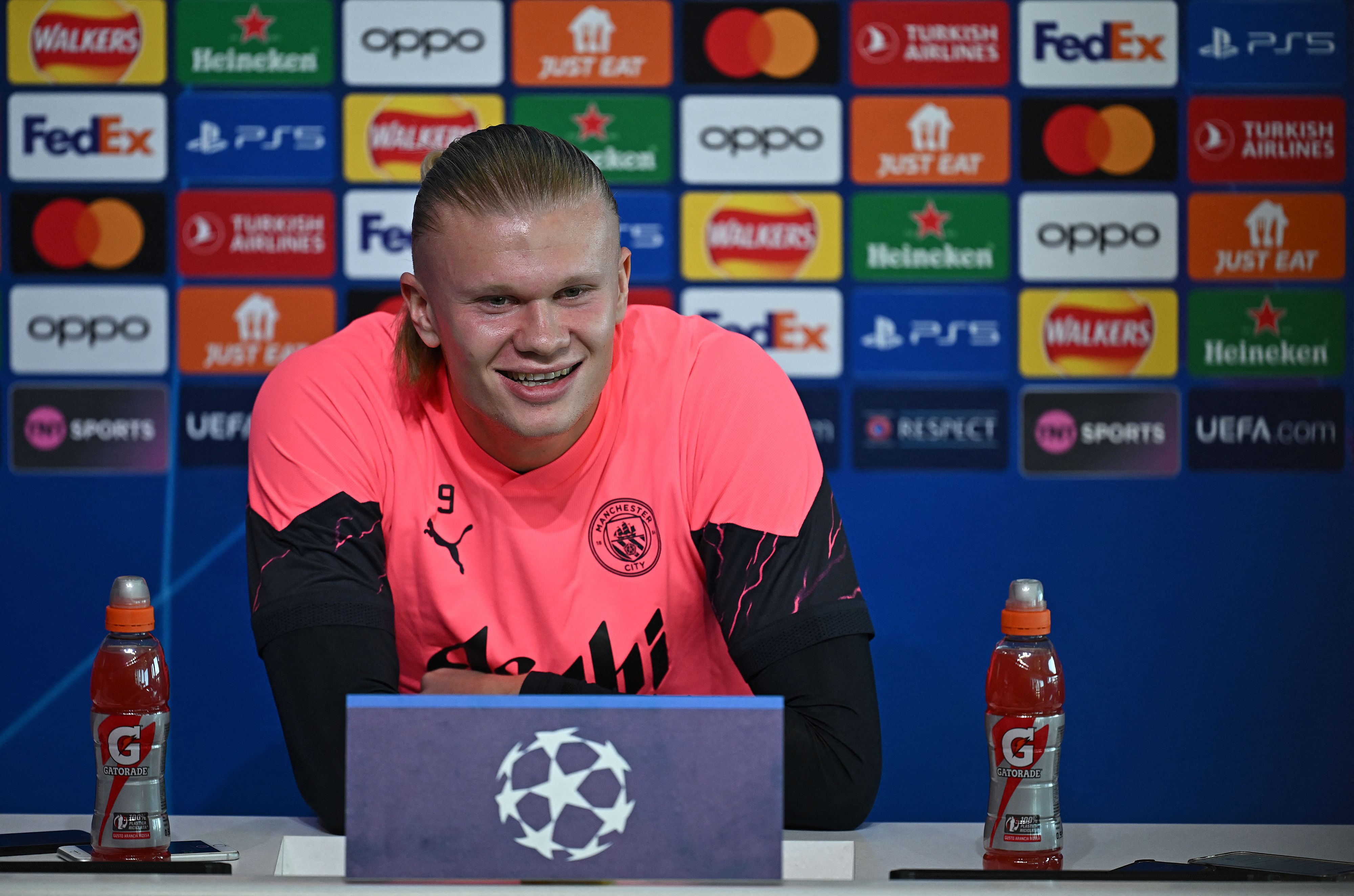 Erling Haaland atendió la conferencia de prensa del Manchester City previo a jugar contra el Copenhague.