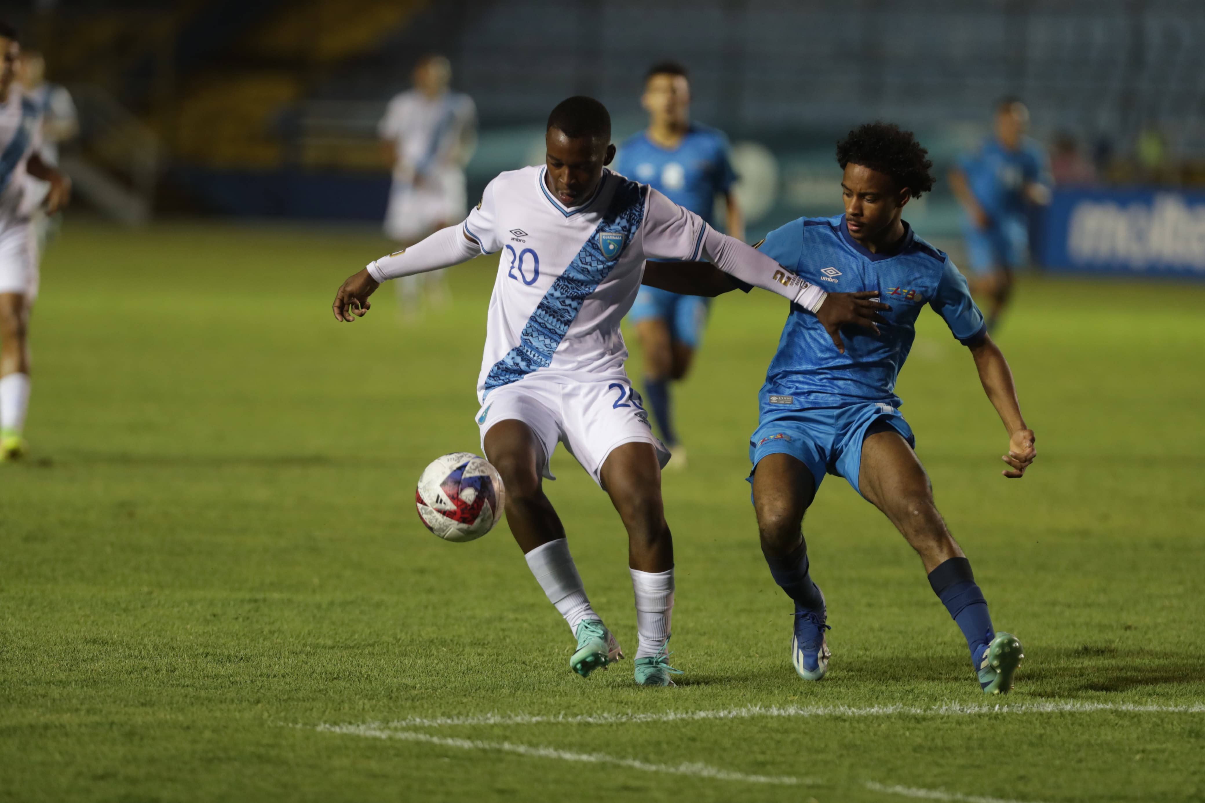 Marvin Ávila Jr durante el partido contra Aruba.