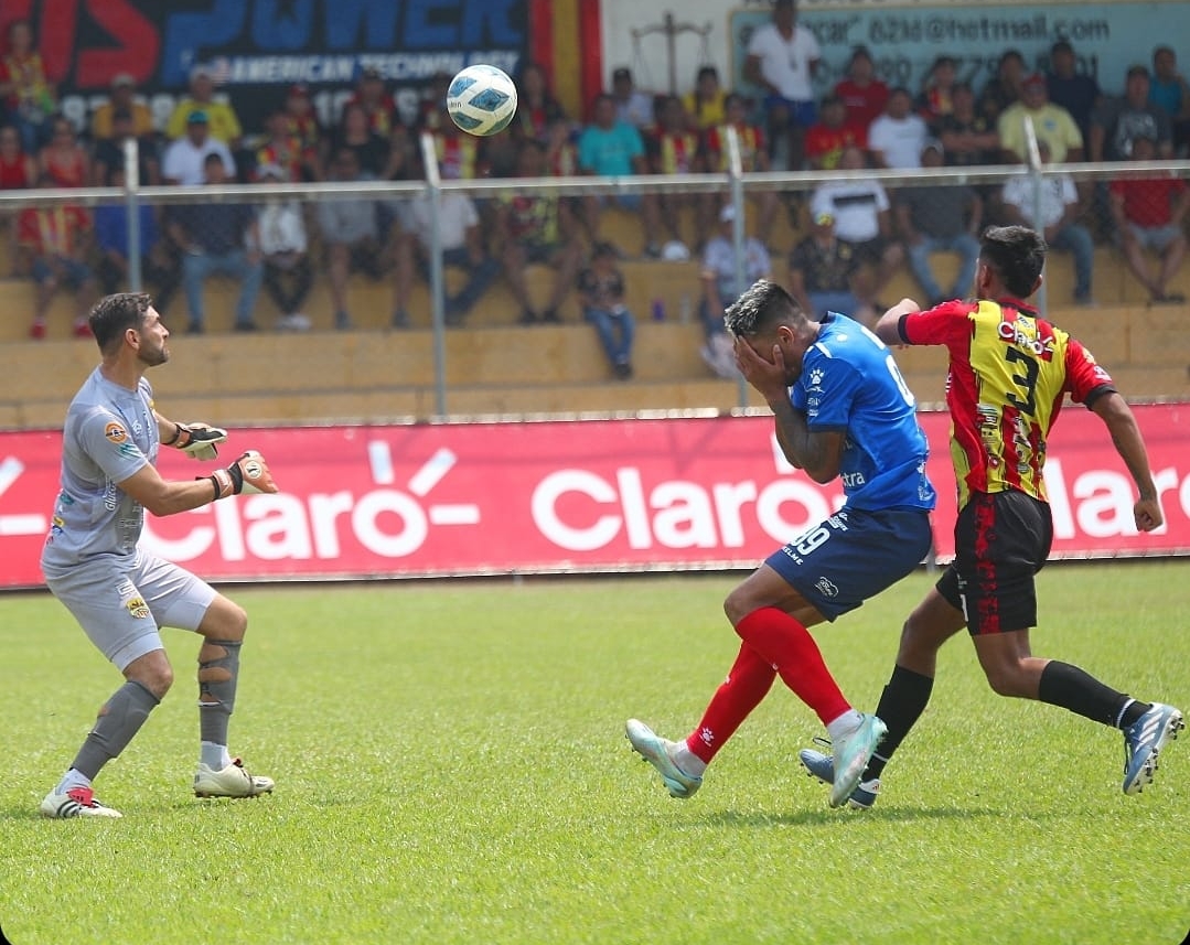 Zacapa y Xelajú repartieron puntos en su duelo de este jueves 28 de marzo.