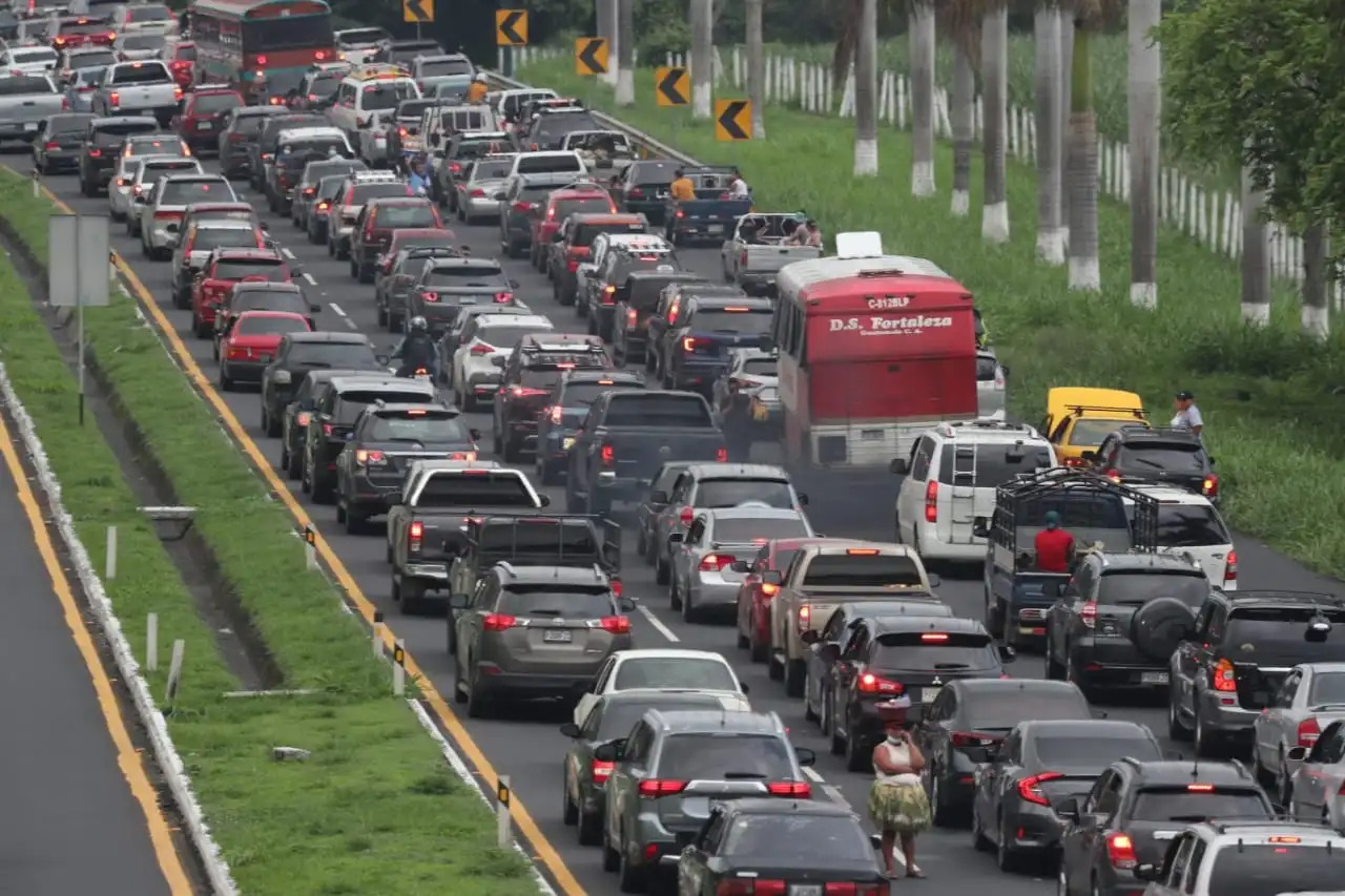 autopista palin escuintla guatemala semana santa 2024