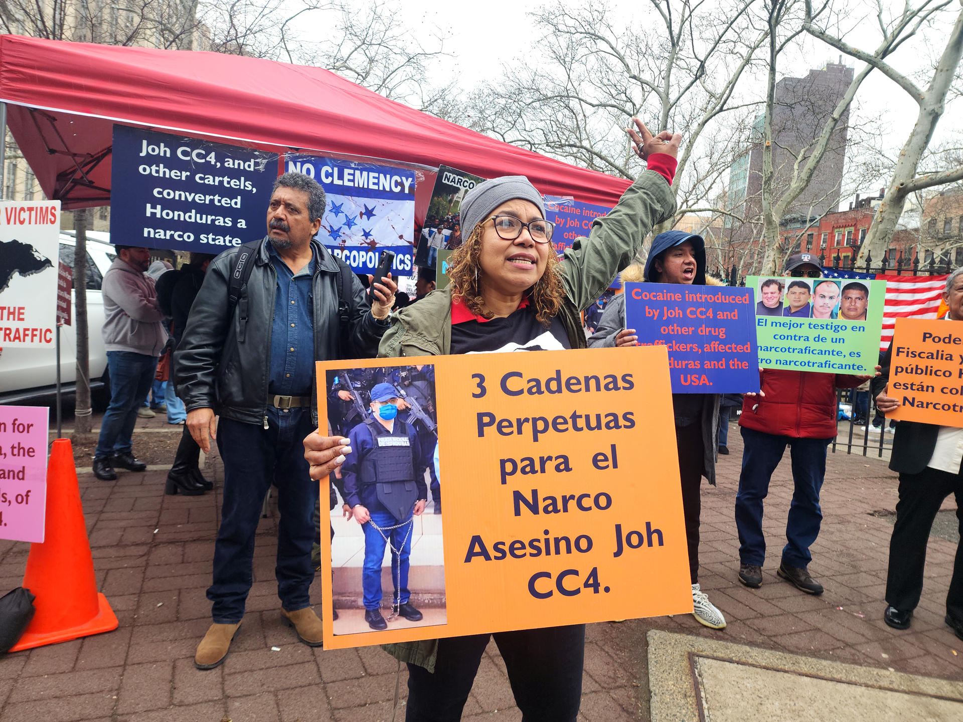 Hondureños reclaman en Nueva York justicia para las víctimas de Juan Orlando Hernández