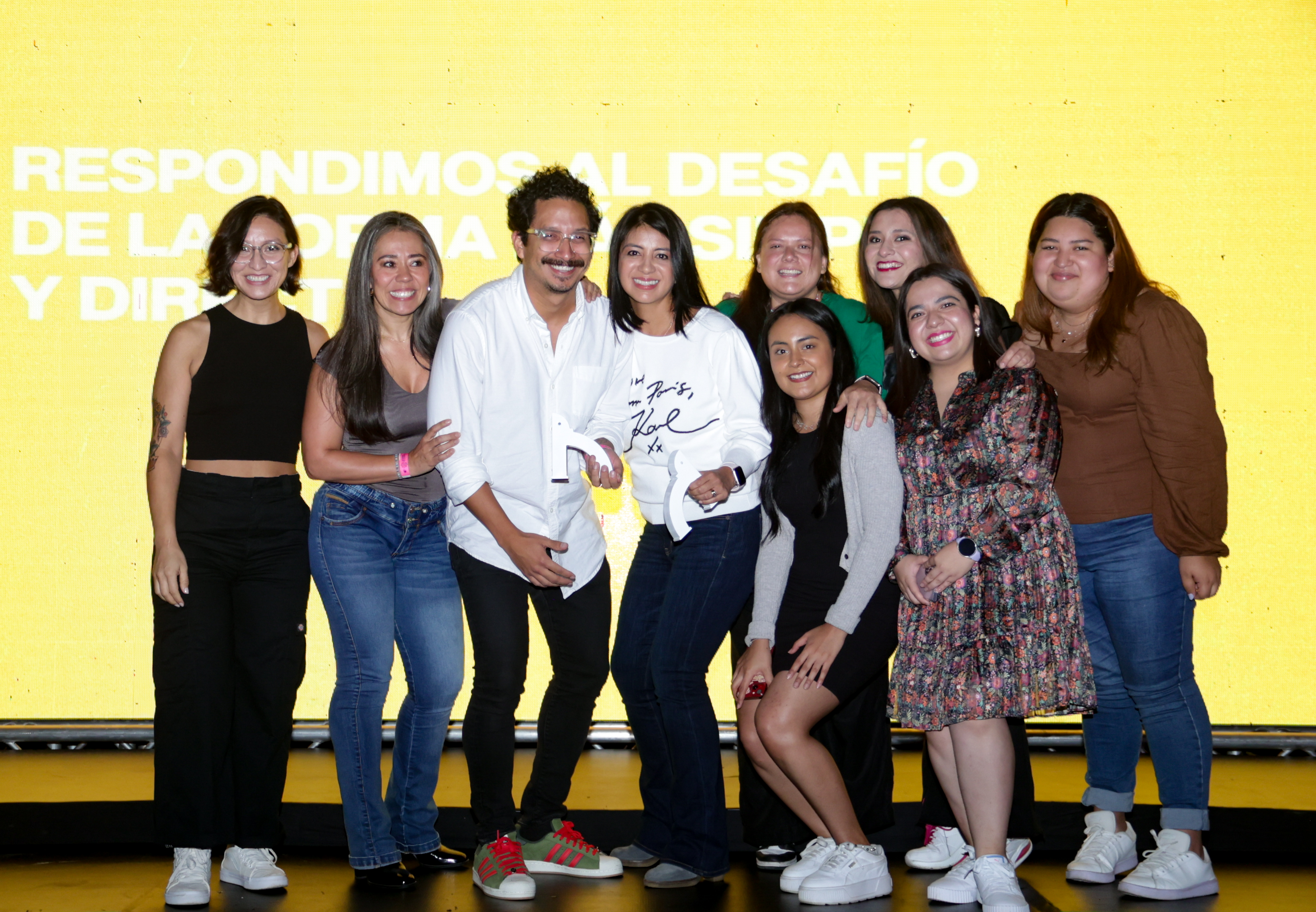Premiación Día 1; PUBLICIDAD COMERCIAL MULLENLOWE GUATEMALA; Te deseamos un Super 24; Cliente: Super 24. (Fotografía Prensa Libre: Festival de Antigua)